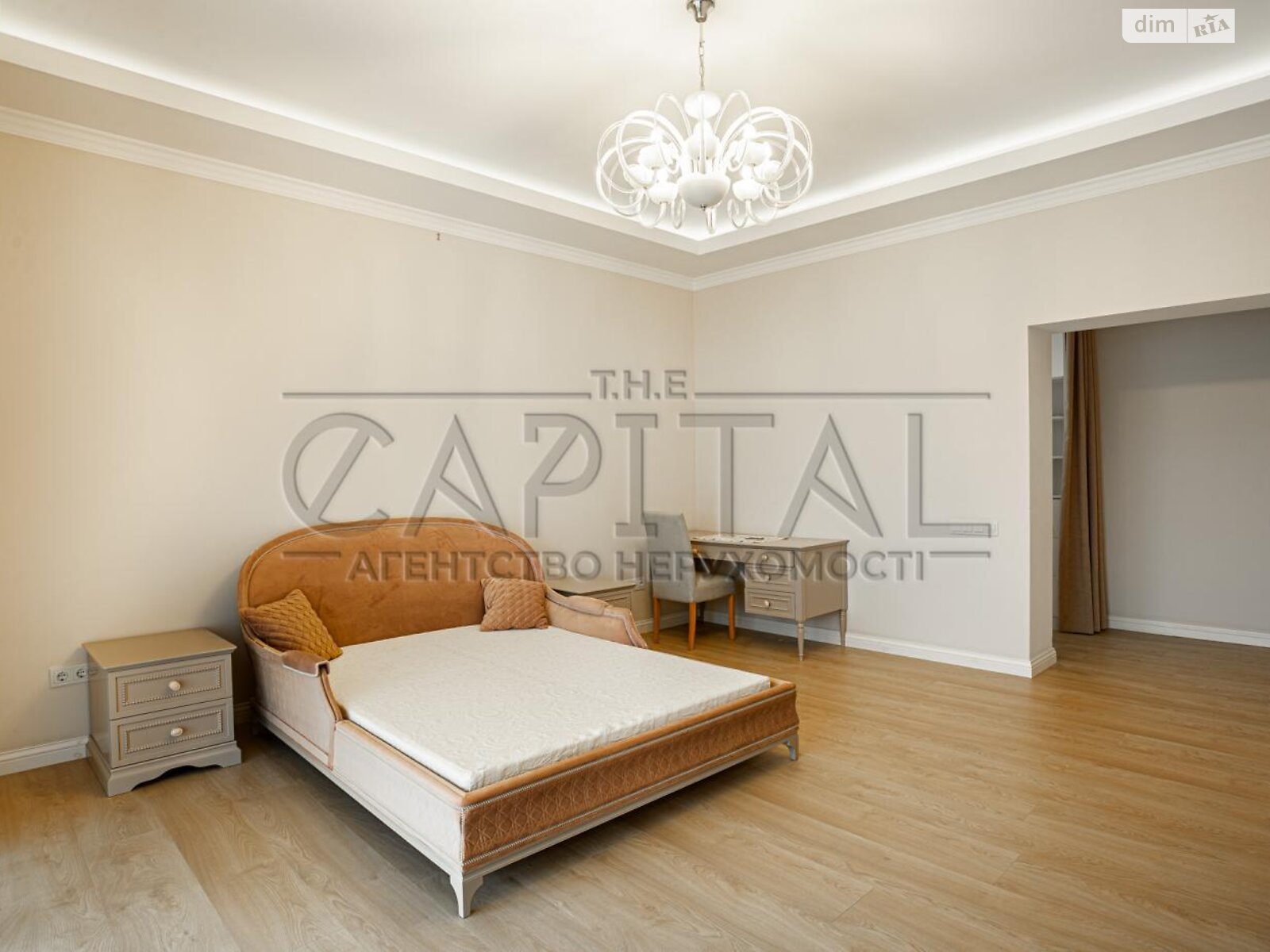 двухэтажный дом с гаражом, 270.5 кв. м, кирпич. Продажа в Гнедине фото 1