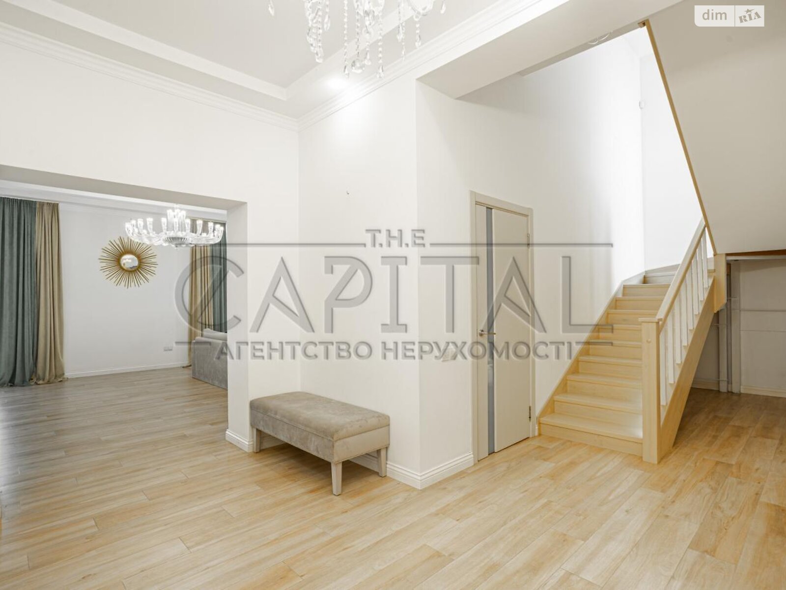 двухэтажный дом с гаражом, 270.5 кв. м, кирпич. Продажа в Гнедине фото 1