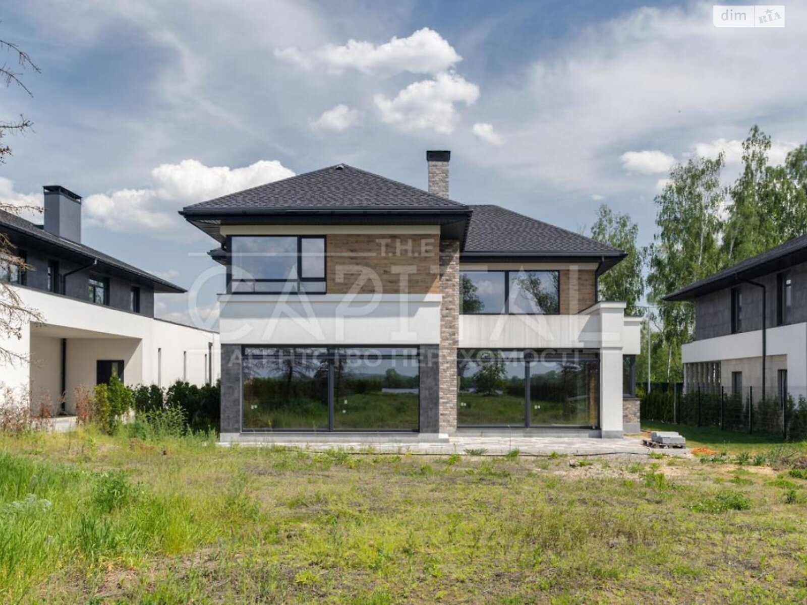 двухэтажный дом, 300 кв. м, кирпич. Продажа в Гнедине фото 1 двухэтажный дом, 300 кв. м, кирпич. Продажа в Гнедине фото 1