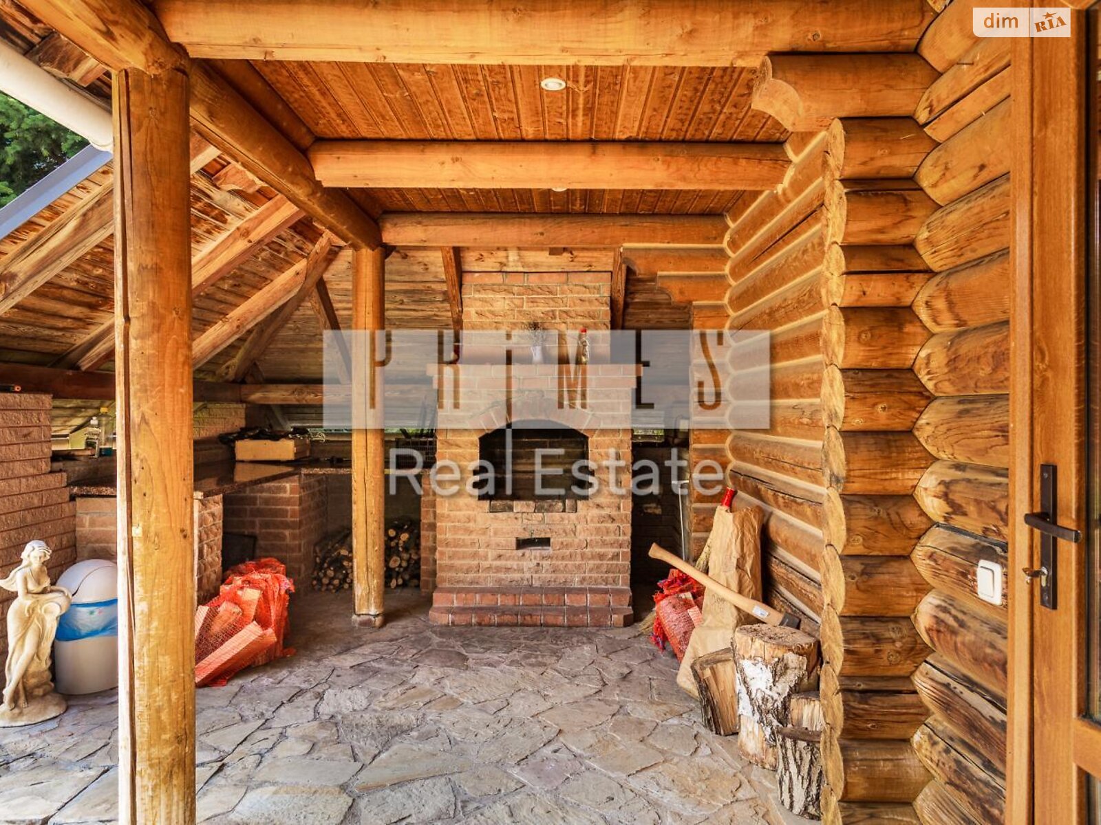 трехэтажный дом с верандой, 365.7 кв. м, кирпич. Продажа в Гнедине фото 1 трехэтажный дом с верандой, 365.7 кв. м, кирпич. Продажа в Гнедине фото 1