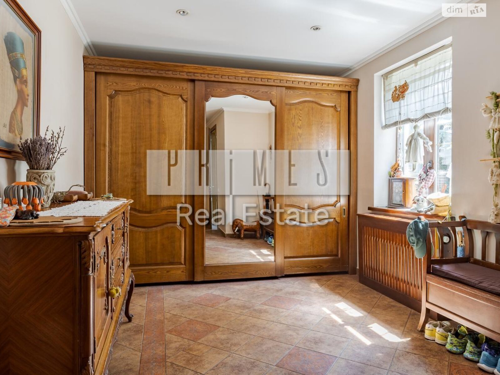 трехэтажный дом с верандой, 365.7 кв. м, кирпич. Продажа в Гнедине фото 1 трехэтажный дом с верандой, 365.7 кв. м, кирпич. Продажа в Гнедине фото 1