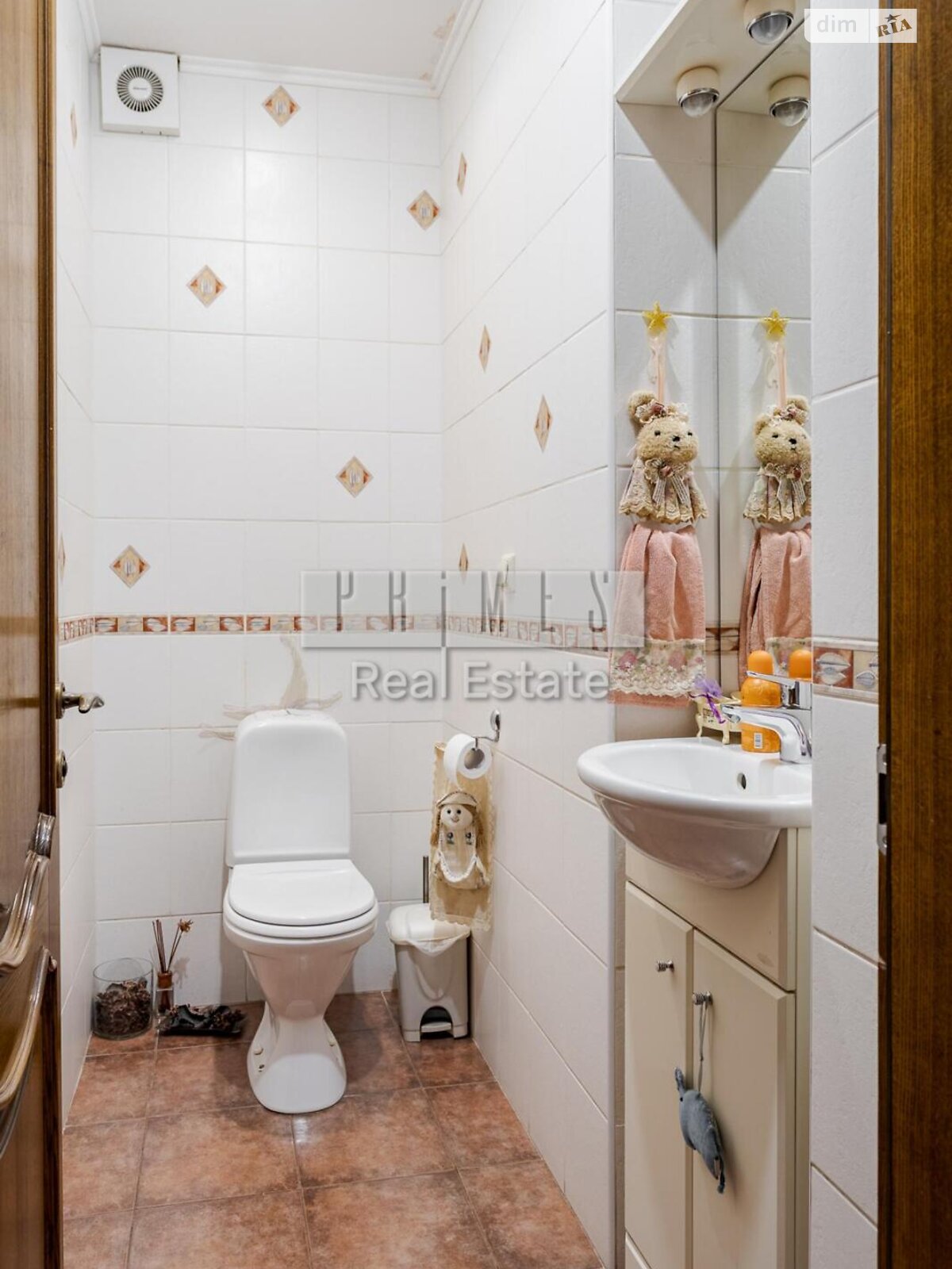 трехэтажный дом с верандой, 365.7 кв. м, кирпич. Продажа в Гнедине фото 1 трехэтажный дом с верандой, 365.7 кв. м, кирпич. Продажа в Гнедине фото 1