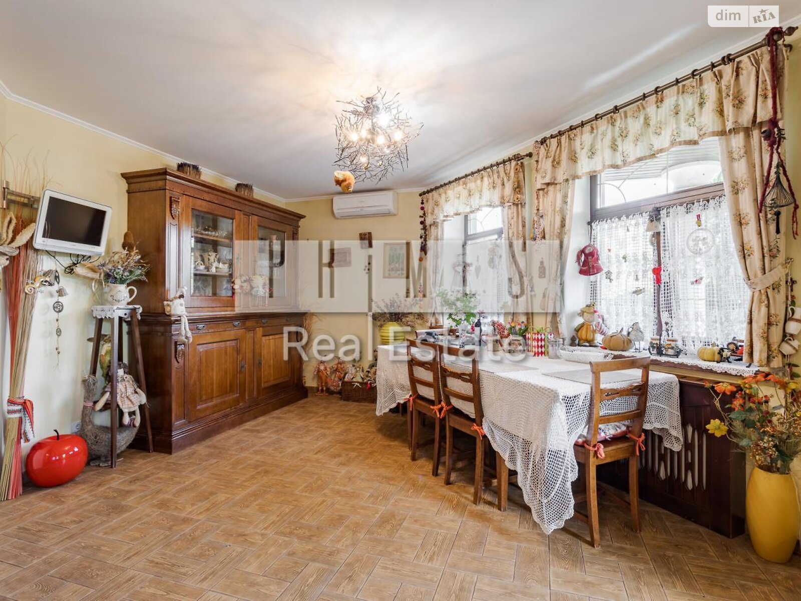 трехэтажный дом с верандой, 365.7 кв. м, кирпич. Продажа в Гнедине фото 1 трехэтажный дом с верандой, 365.7 кв. м, кирпич. Продажа в Гнедине фото 1