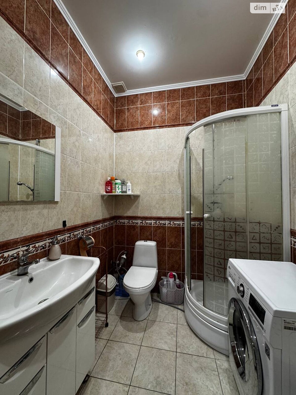 триповерховий будинок з верандою, 300 кв. м, цегла. Продаж у Гнідині фото 1