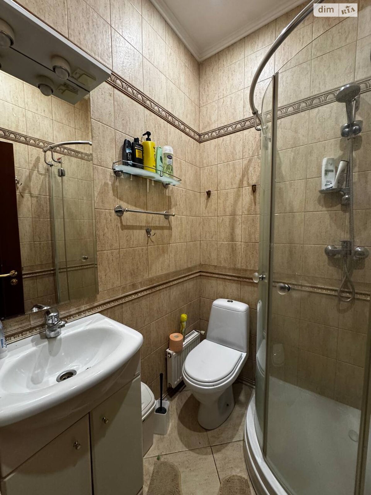 триповерховий будинок з верандою, 300 кв. м, цегла. Продаж у Гнідині фото 1