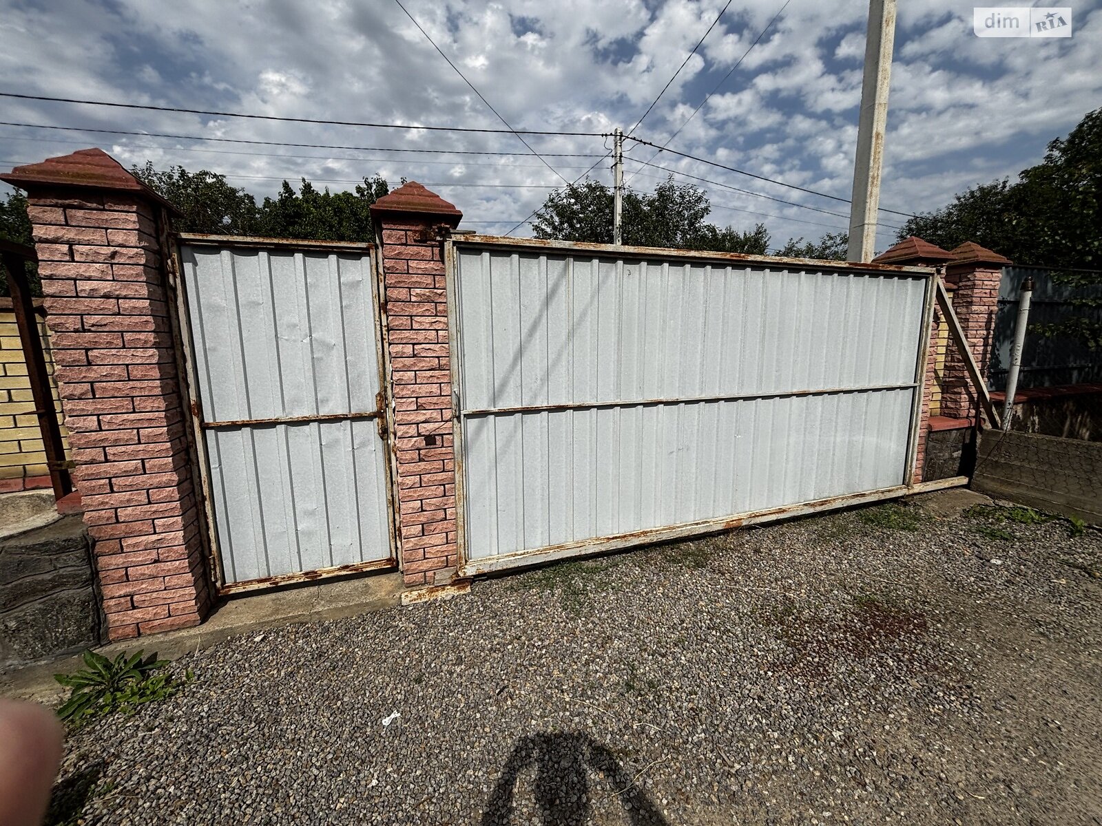 одноповерховий будинок з гаражем, 105 кв. м, кирпич. Продаж у Гнівані фото 1