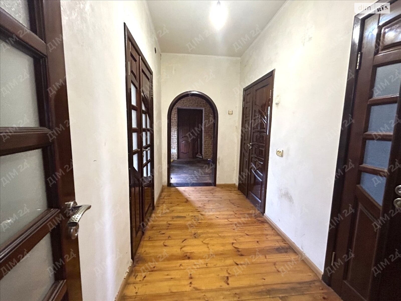 одноэтажный дом с гаражом, 101 кв. м, кирпич. Продажа в Горе фото 1 одноэтажный дом с гаражом, 101 кв. м, кирпич. Продажа в Горе фото 1