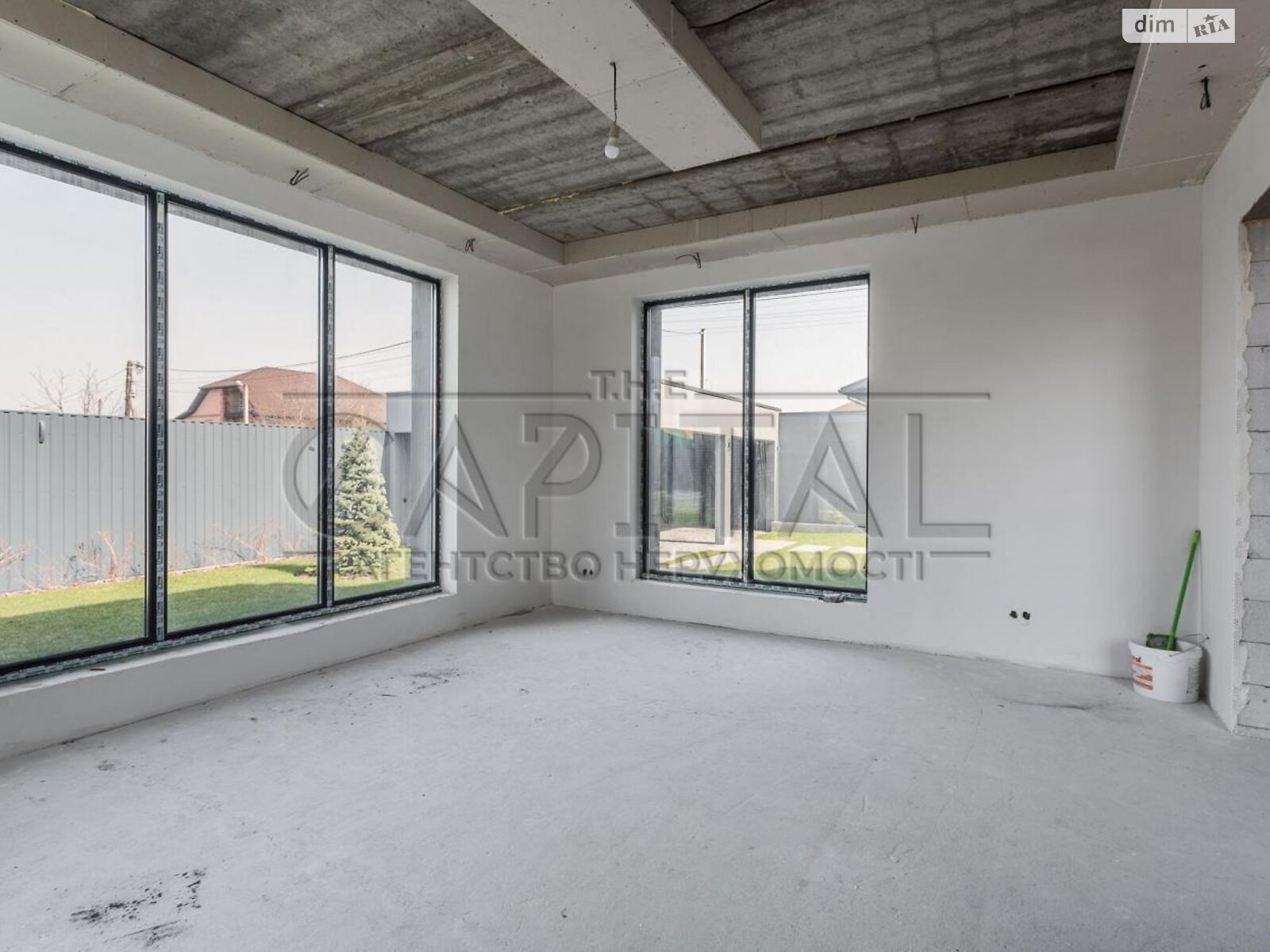 двухэтажный дом с гаражом, 439 кв. м, кирпич. Продажа в Горе фото 1