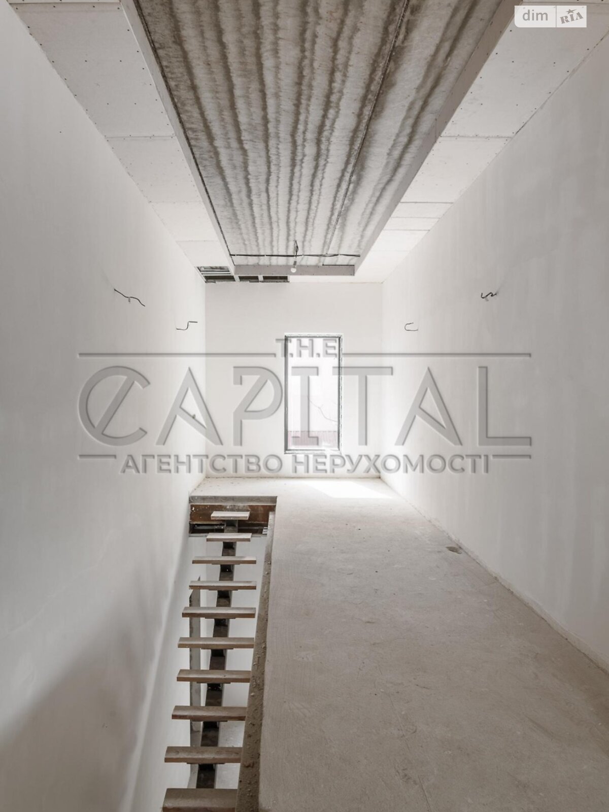 двухэтажный дом с гаражом, 439 кв. м, кирпич. Продажа в Горе фото 1