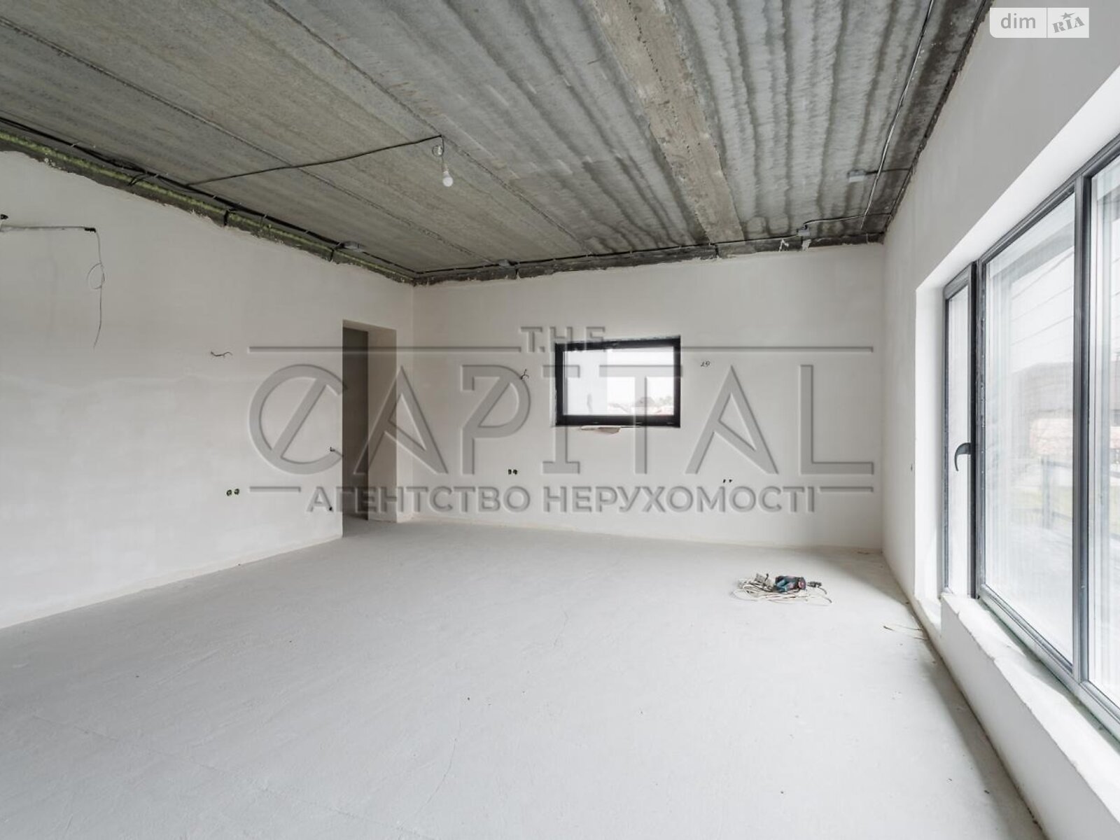 двухэтажный дом с гаражом, 439 кв. м, кирпич. Продажа в Горе фото 1