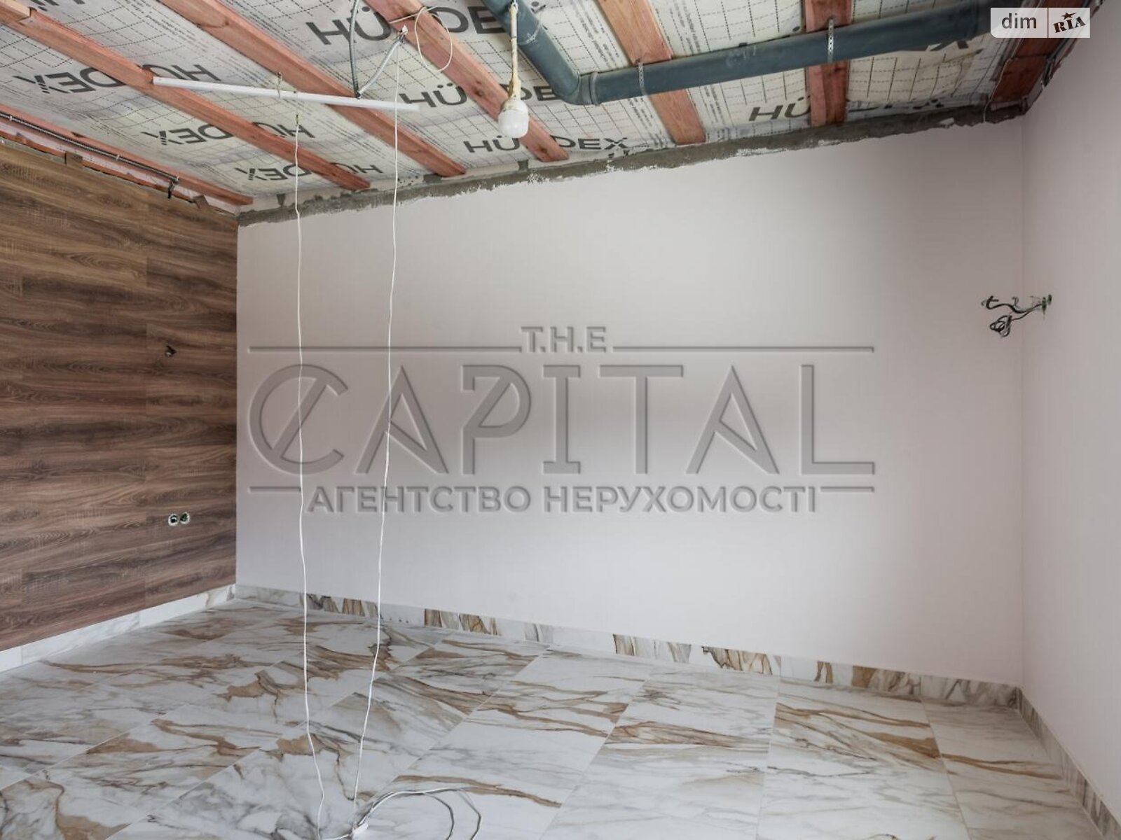 двухэтажный дом с гаражом, 439 кв. м, кирпич. Продажа в Горе фото 1