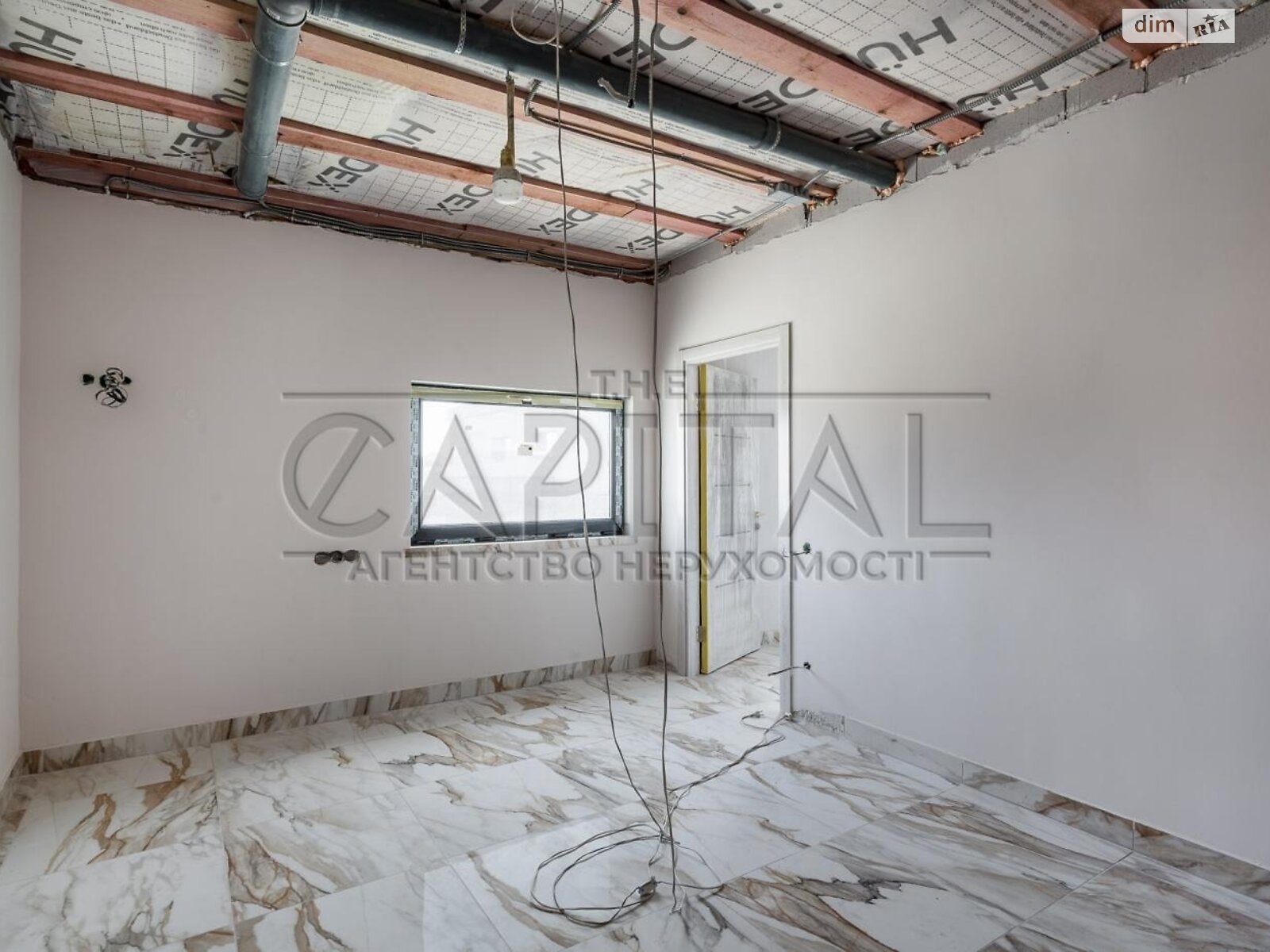 двухэтажный дом с гаражом, 439 кв. м, кирпич. Продажа в Горе фото 1