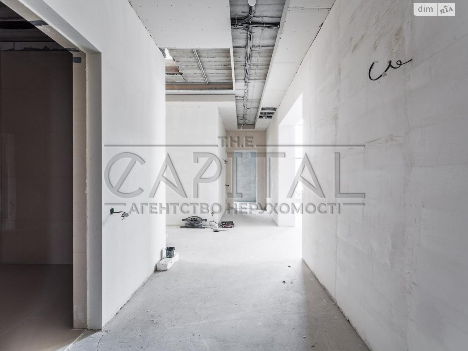 двухэтажный дом с гаражом, 439 кв. м, кирпич. Продажа в Горе фото 1