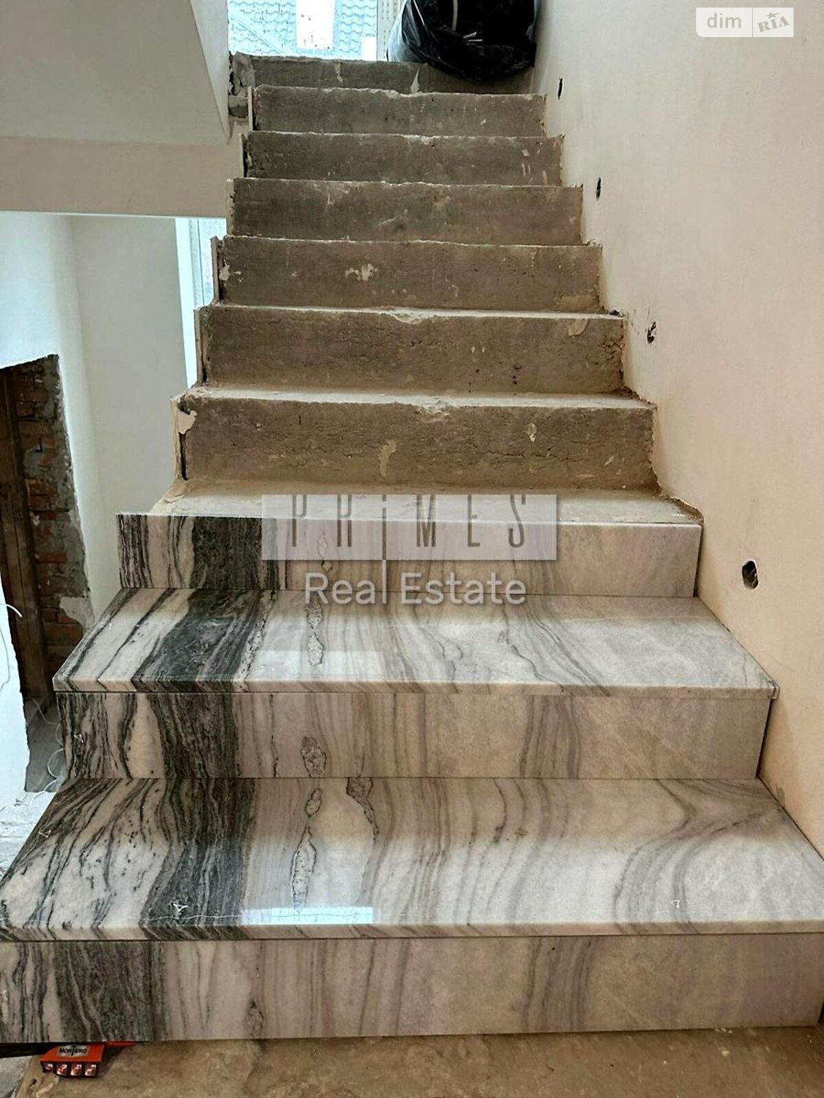 четырехэтажный дом, 255 кв. м, кирпич. Продажа в Горе фото 1