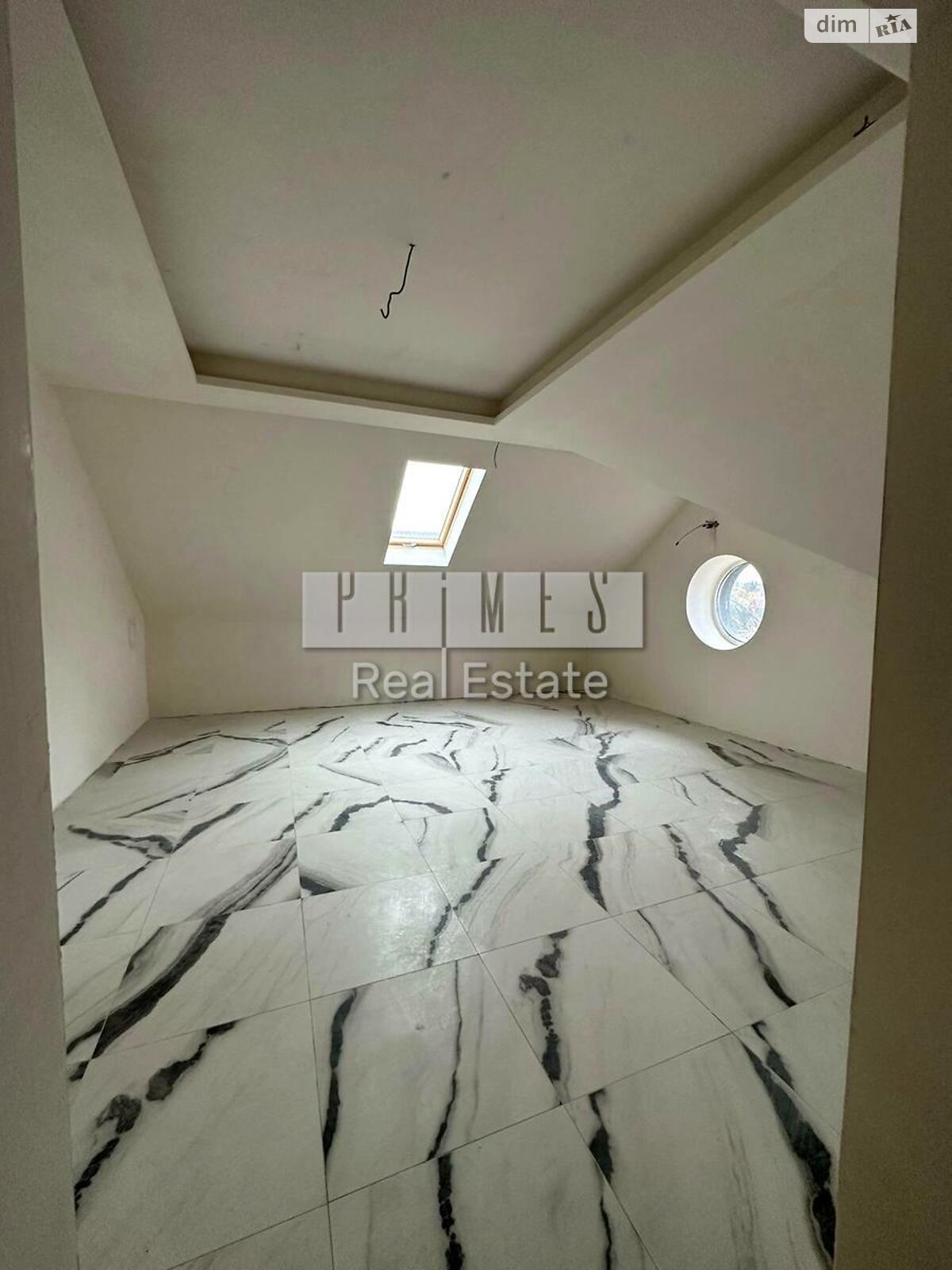 четырехэтажный дом, 255 кв. м, кирпич. Продажа в Горе фото 1