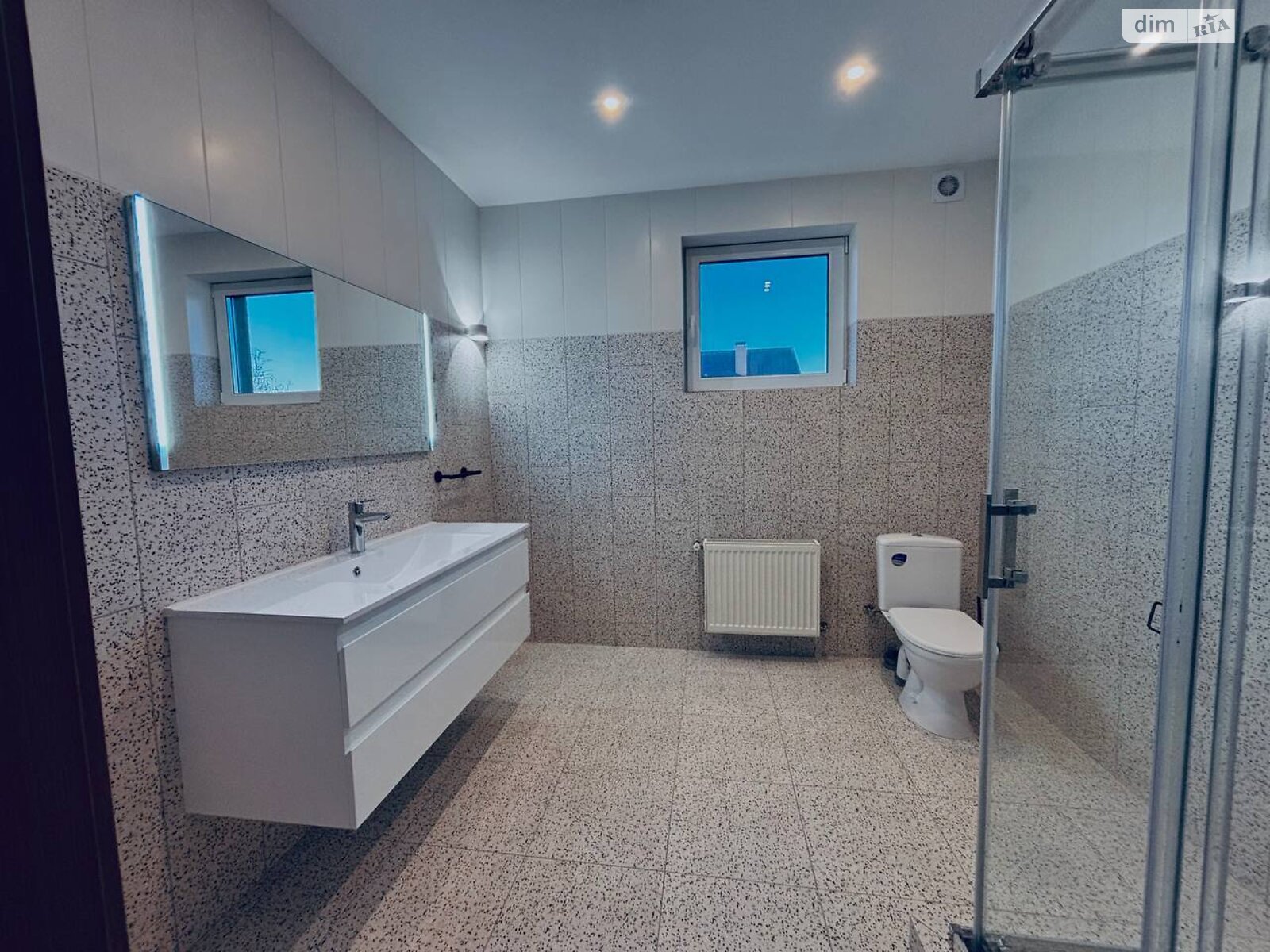 двухэтажный дом с верандой, 215 кв. м, газобетон. Продажа в Горе фото 1 двухэтажный дом с верандой, 215 кв. м, газобетон. Продажа в Горе фото 1