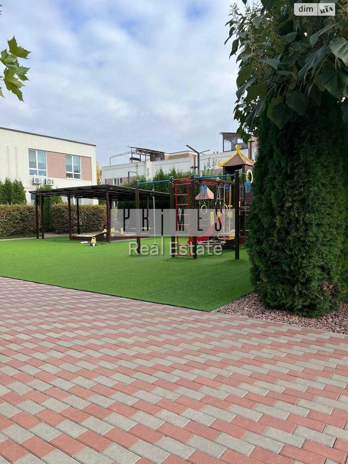 трехэтажный дом, 114 кв. м, кирпич. Продажа в Горе фото 1 трехэтажный дом, 114 кв. м, кирпич. Продажа в Горе фото 1