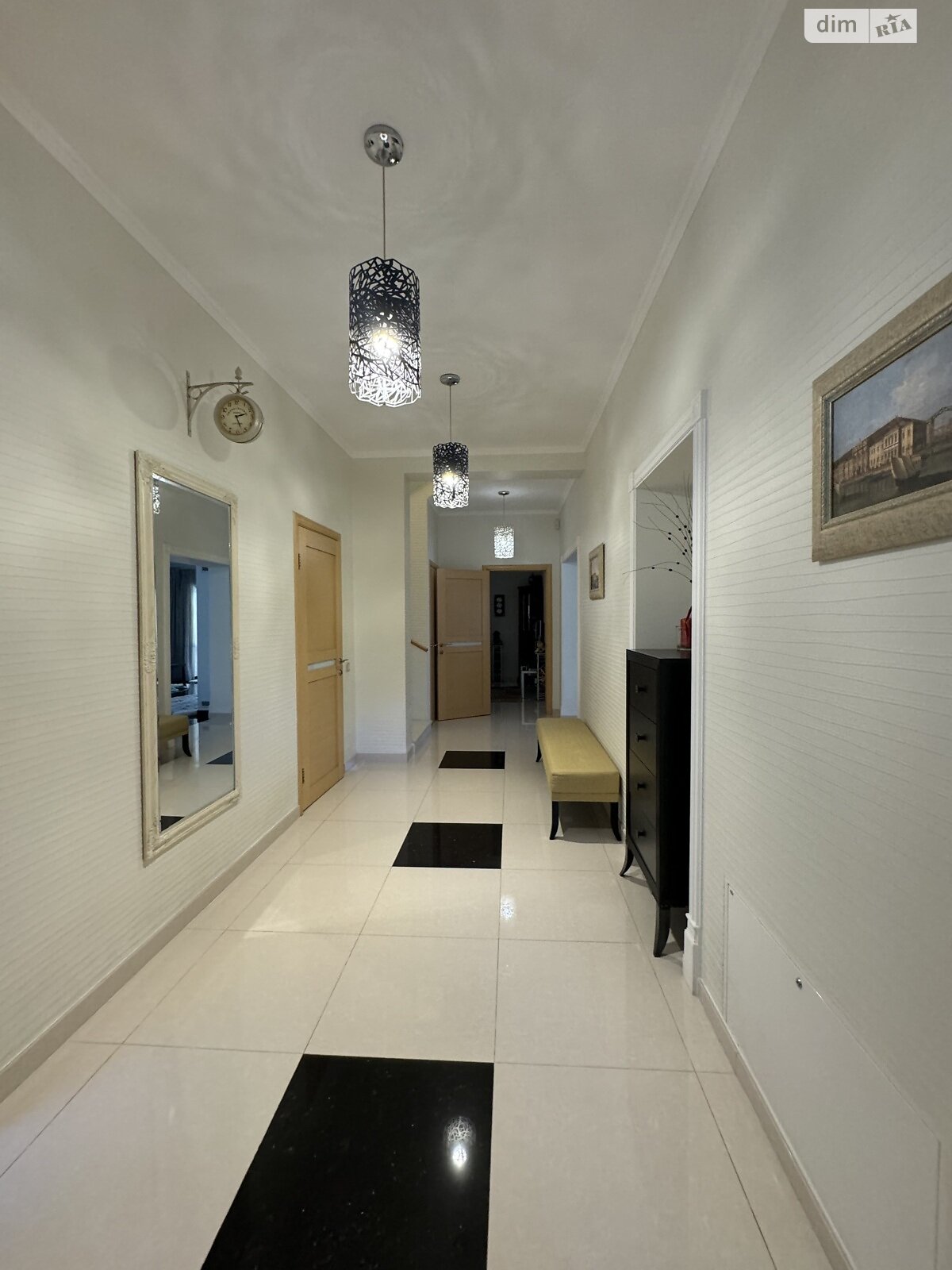 двоповерховий будинок з опаленням, 200 кв. м, цегла. Продаж у Горі фото 1 двоповерховий будинок з опаленням, 200 кв. м, цегла. Продаж у Горі фото 1