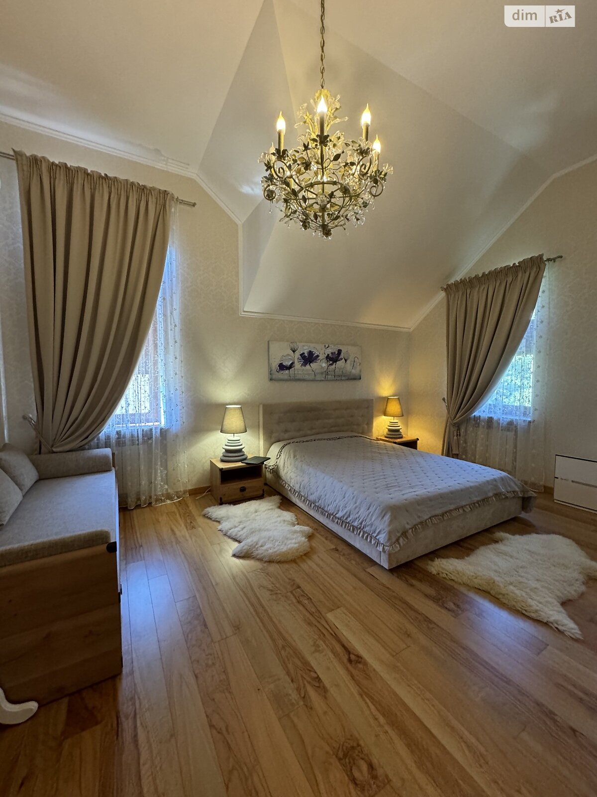 двоповерховий будинок з опаленням, 200 кв. м, цегла. Продаж у Горі фото 1 двоповерховий будинок з опаленням, 200 кв. м, цегла. Продаж у Горі фото 1