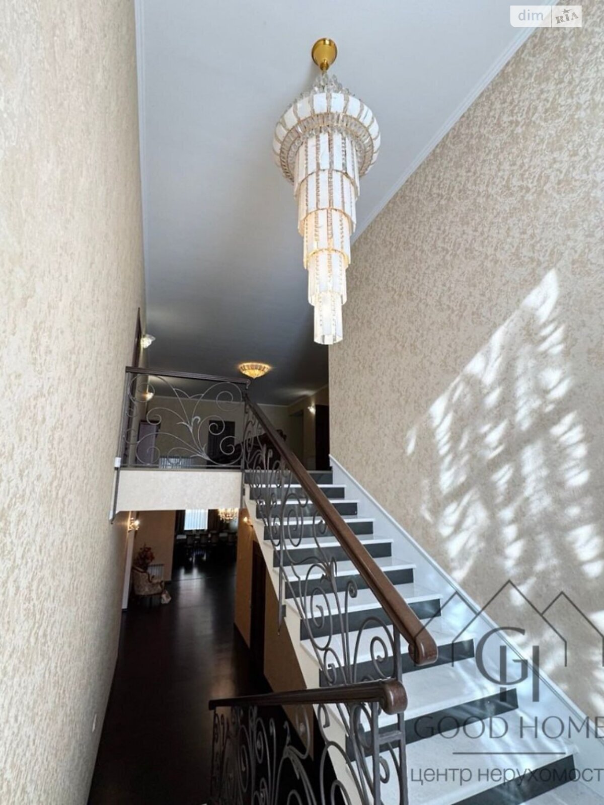 двоповерховий будинок бесідка, 768 кв. м, піноблок. Продаж у Горі фото 1 двоповерховий будинок бесідка, 768 кв. м, піноблок. Продаж у Горі фото 1