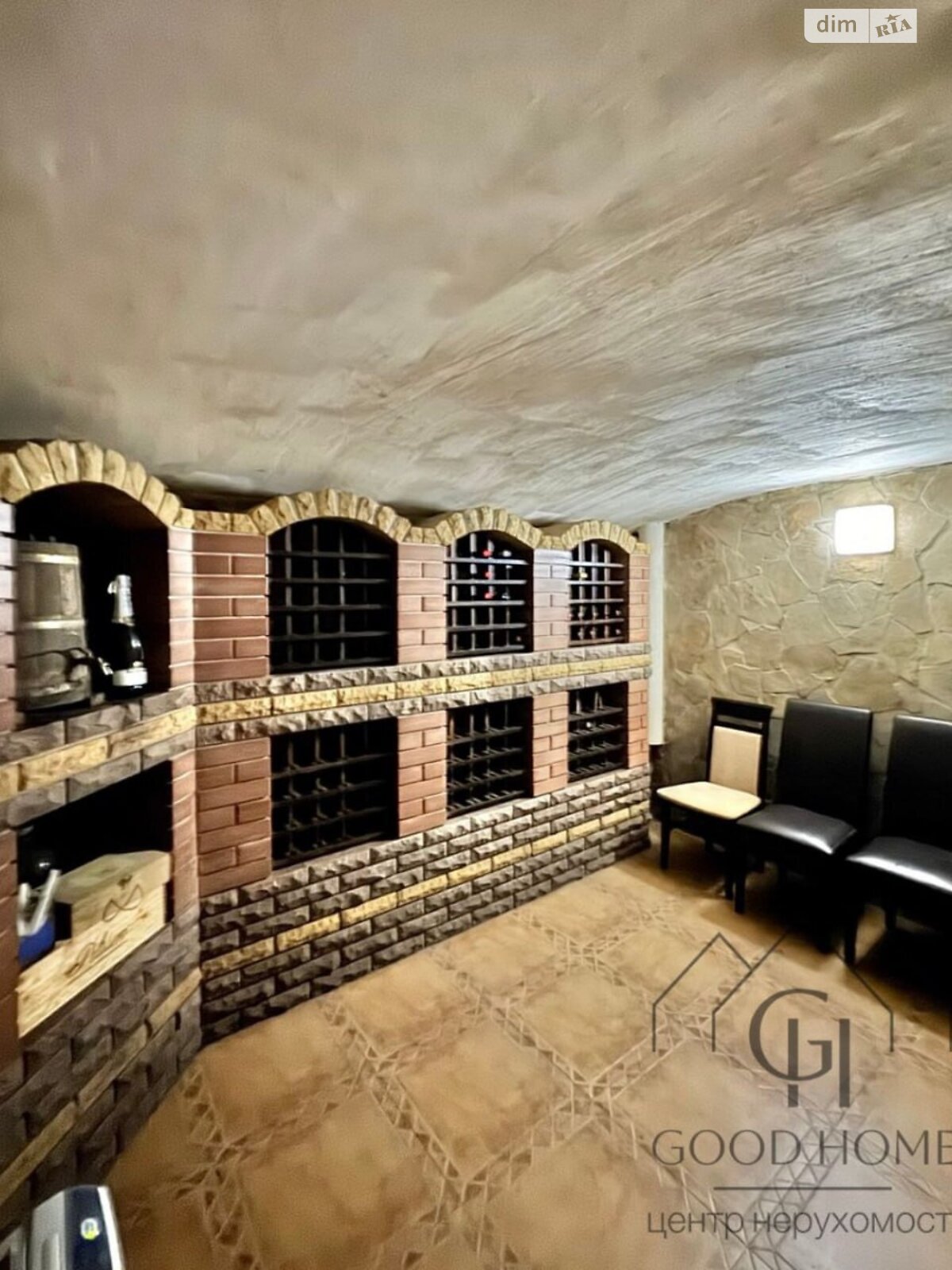 двоповерховий будинок бесідка, 768 кв. м, піноблок. Продаж у Горі фото 1 двоповерховий будинок бесідка, 768 кв. м, піноблок. Продаж у Горі фото 1