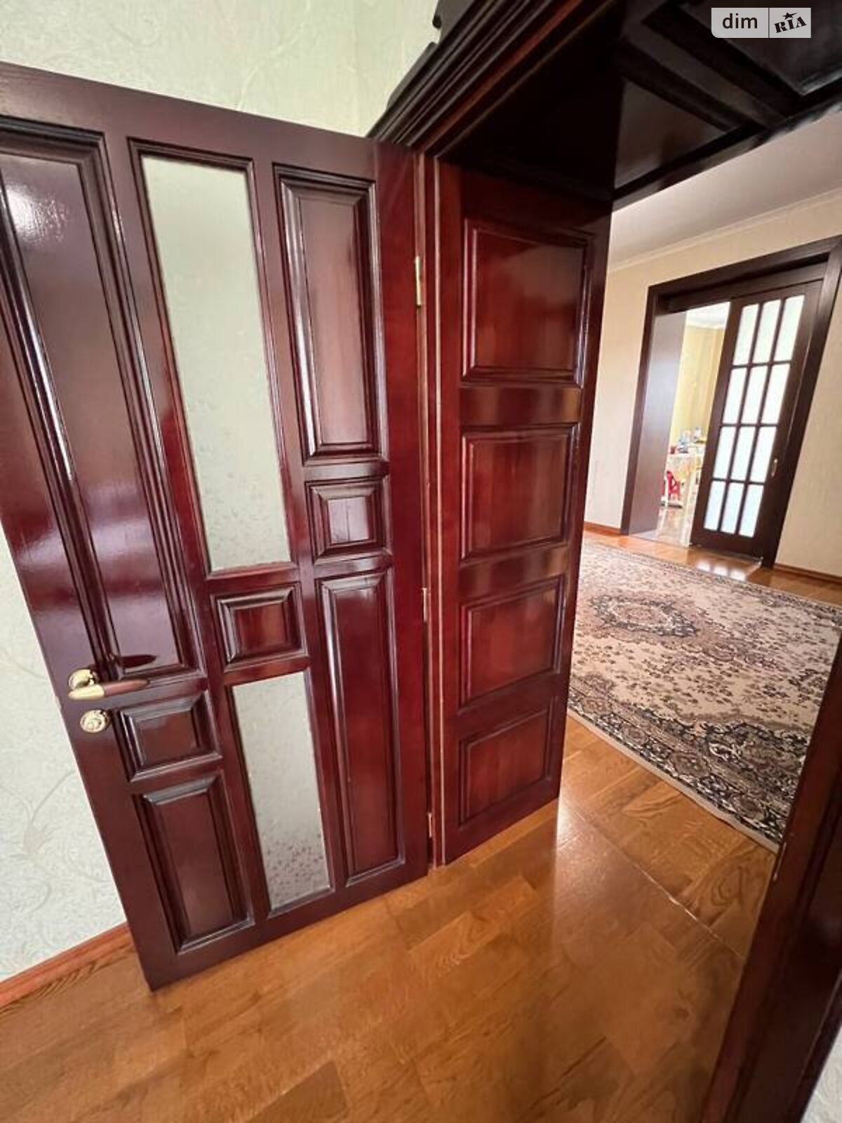 двоповерховий будинок, 331 кв. м, цегла. Продаж у Горі фото 1 двоповерховий будинок, 331 кв. м, цегла. Продаж у Горі фото 1