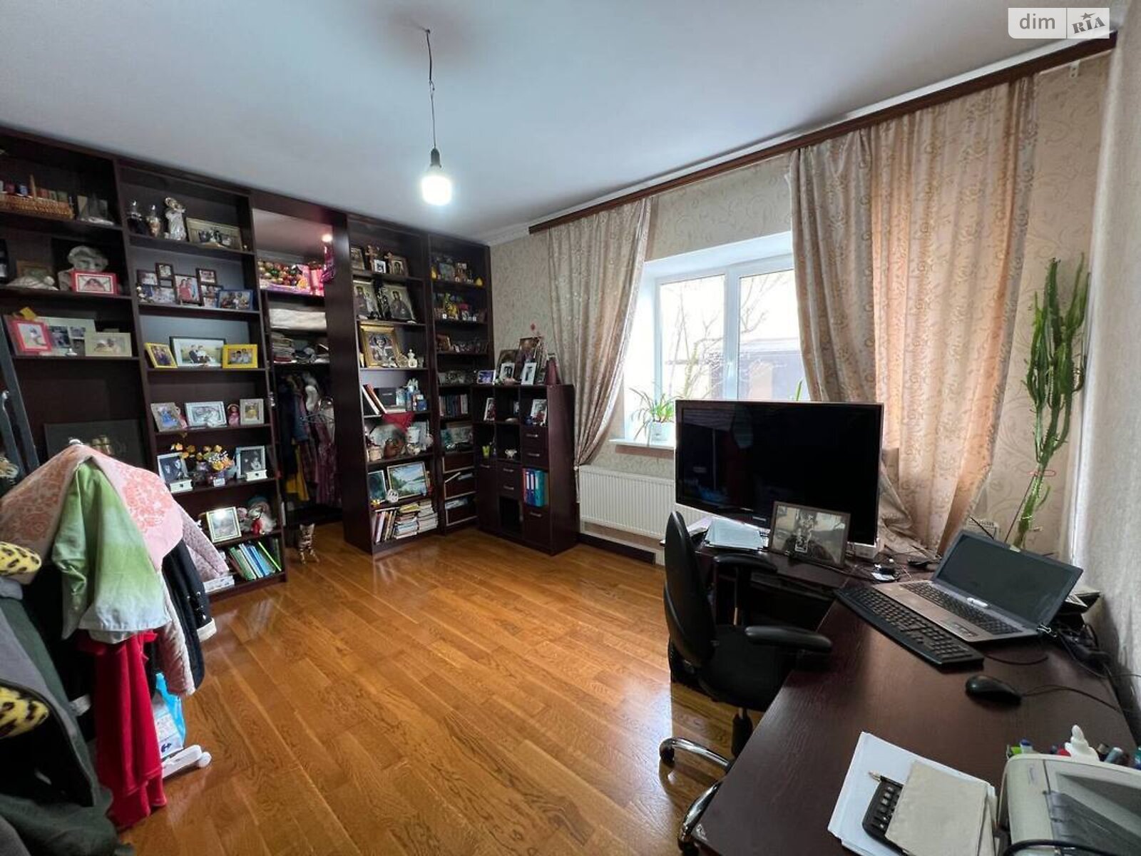 двоповерховий будинок, 331 кв. м, цегла. Продаж у Горі фото 1 двоповерховий будинок, 331 кв. м, цегла. Продаж у Горі фото 1