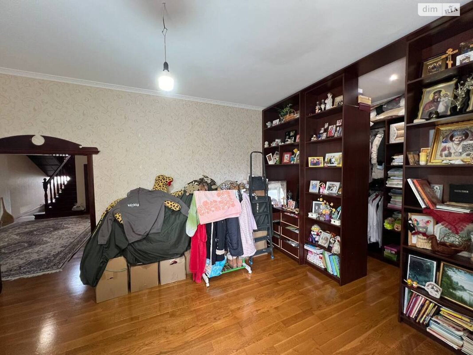 двоповерховий будинок, 331 кв. м, цегла. Продаж у Горі фото 1 двоповерховий будинок, 331 кв. м, цегла. Продаж у Горі фото 1