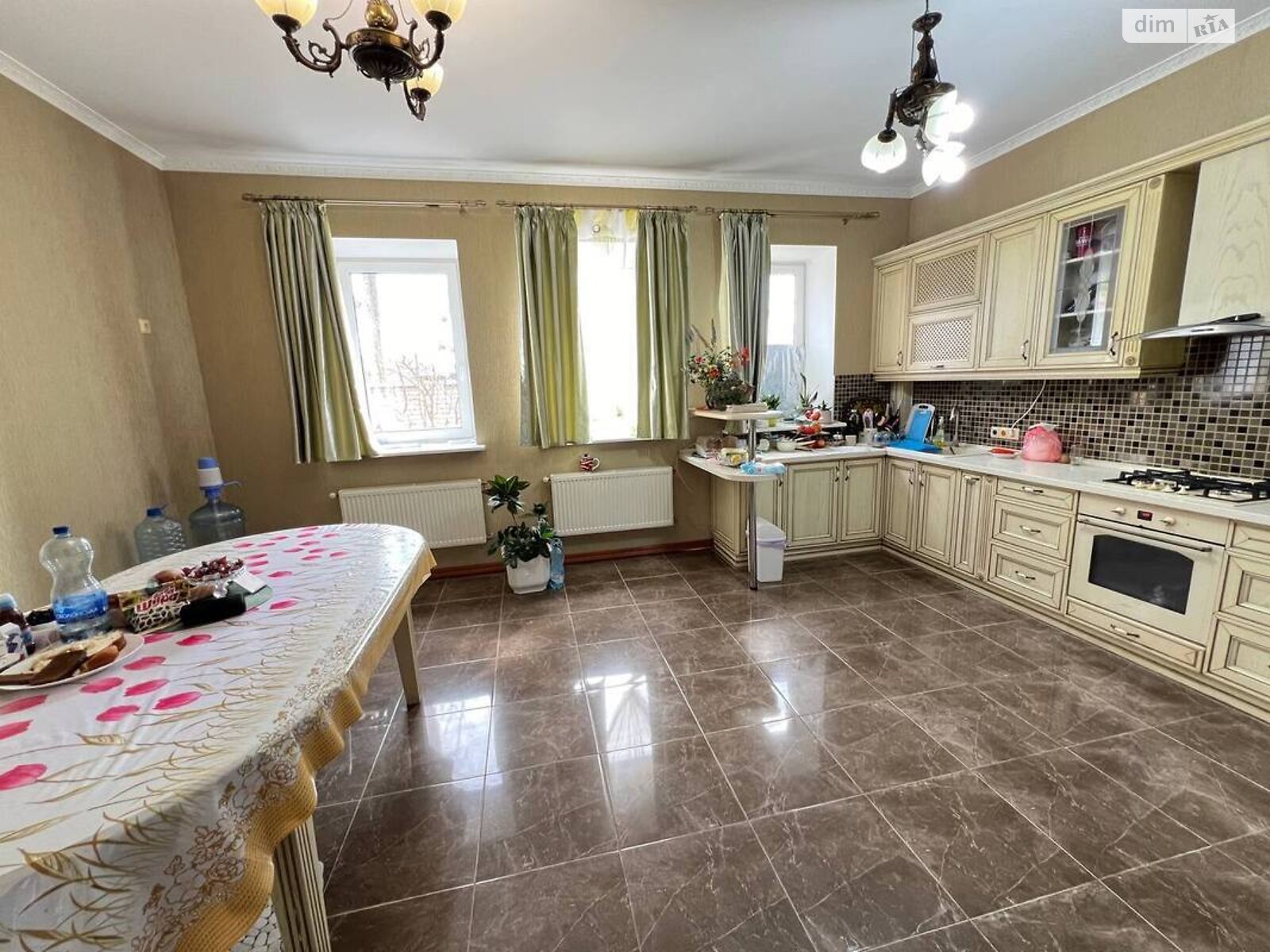 двоповерховий будинок, 331 кв. м, цегла. Продаж у Горі фото 1 двоповерховий будинок, 331 кв. м, цегла. Продаж у Горі фото 1