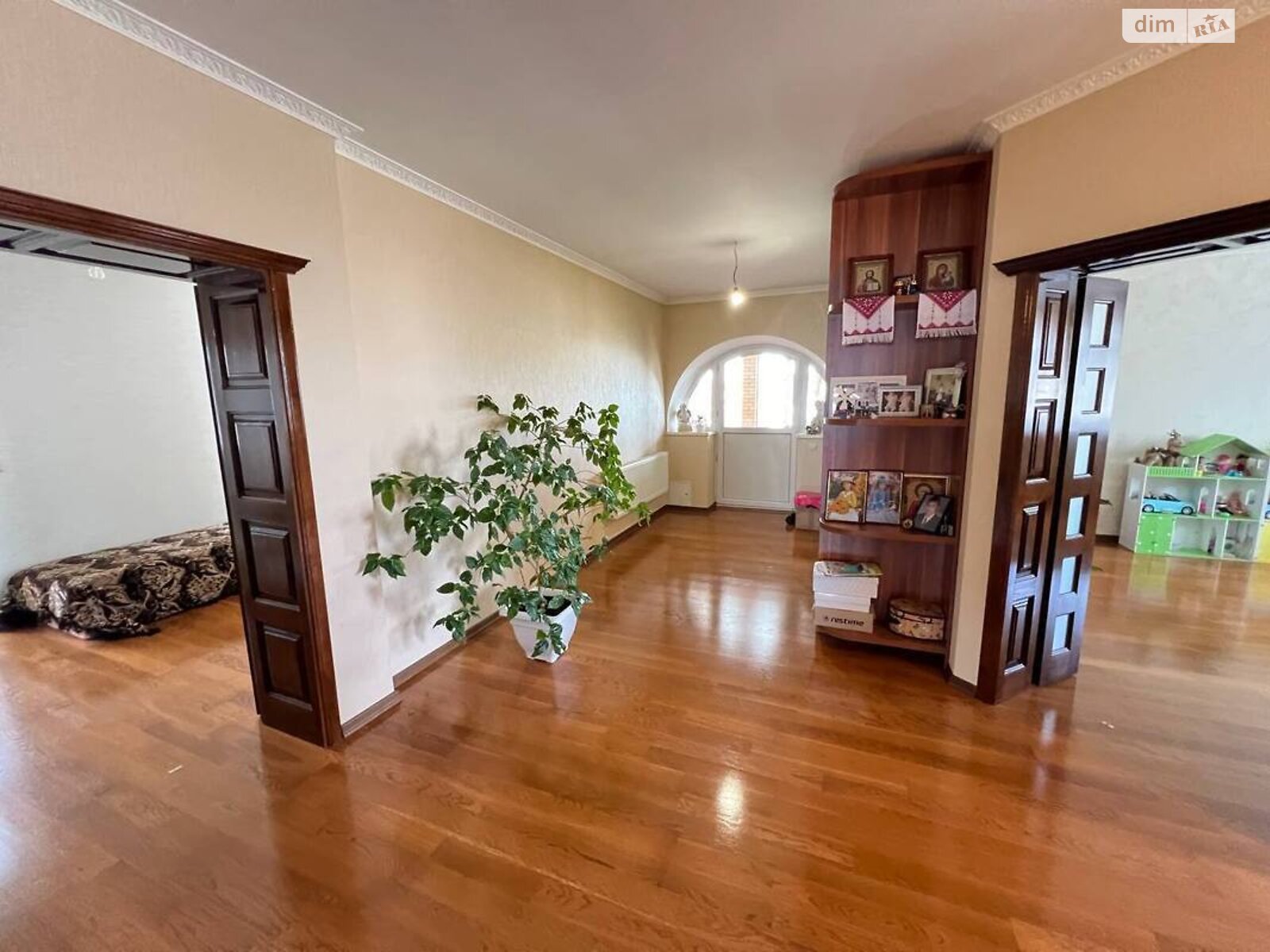 двоповерховий будинок, 331 кв. м, цегла. Продаж у Горі фото 1 двоповерховий будинок, 331 кв. м, цегла. Продаж у Горі фото 1