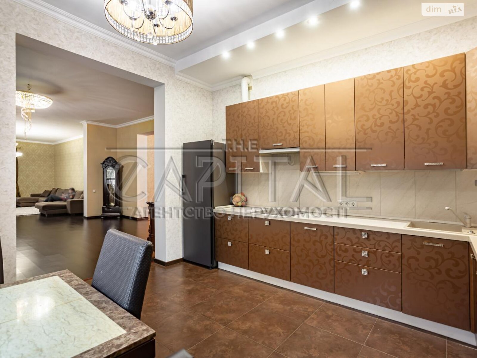 двухэтажный дом беседка, 780 кв. м, кирпич. Продажа в Горе фото 1 двухэтажный дом беседка, 780 кв. м, кирпич. Продажа в Горе фото 1
