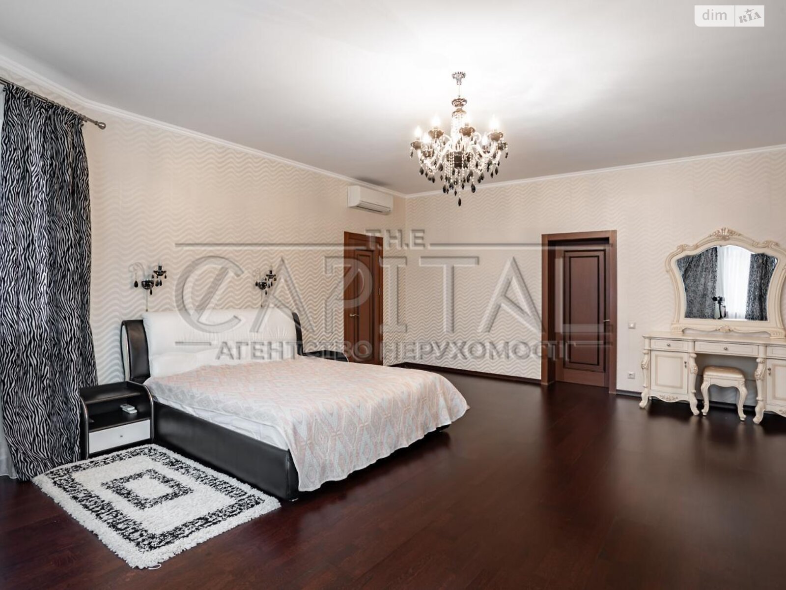 двухэтажный дом беседка, 780 кв. м, кирпич. Продажа в Горе фото 1 двухэтажный дом беседка, 780 кв. м, кирпич. Продажа в Горе фото 1