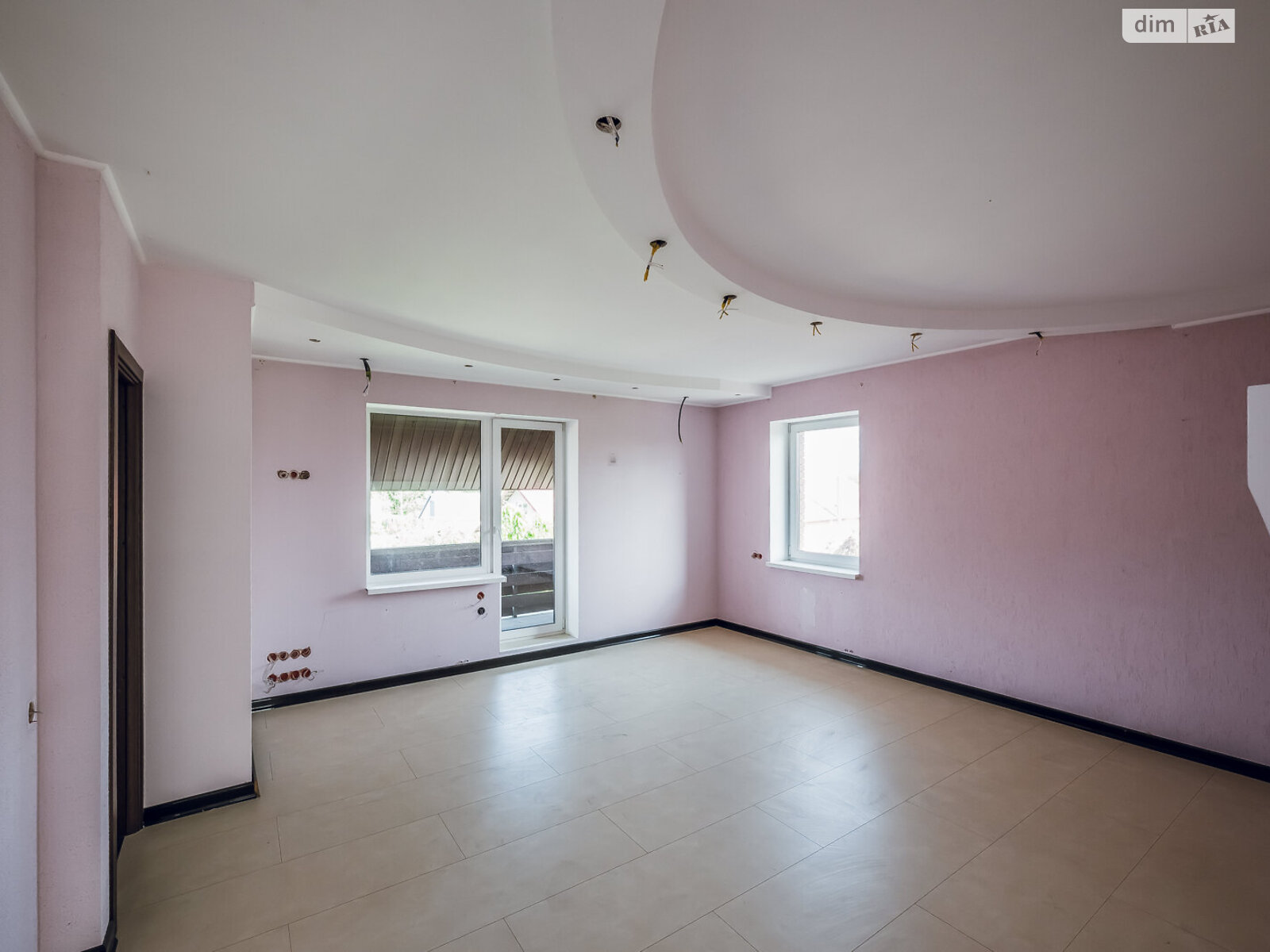 трехэтажный дом с мансардой, 252 кв. м, кирпич. Продажа в Горе фото 1 трехэтажный дом с мансардой, 252 кв. м, кирпич. Продажа в Горе фото 1