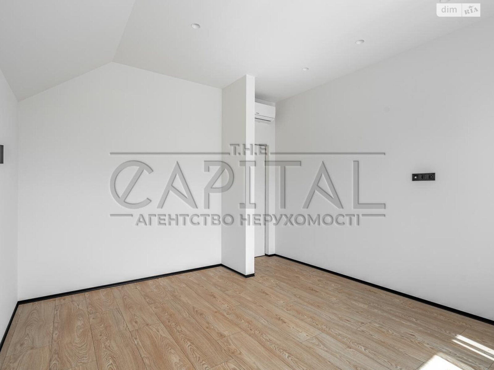 двоповерховий будинок з верандою, 250 кв. м, кирпич. Продаж у Горі фото 1