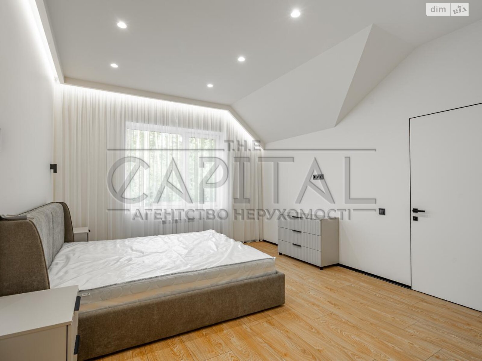 двоповерховий будинок з верандою, 250 кв. м, кирпич. Продаж у Горі фото 1