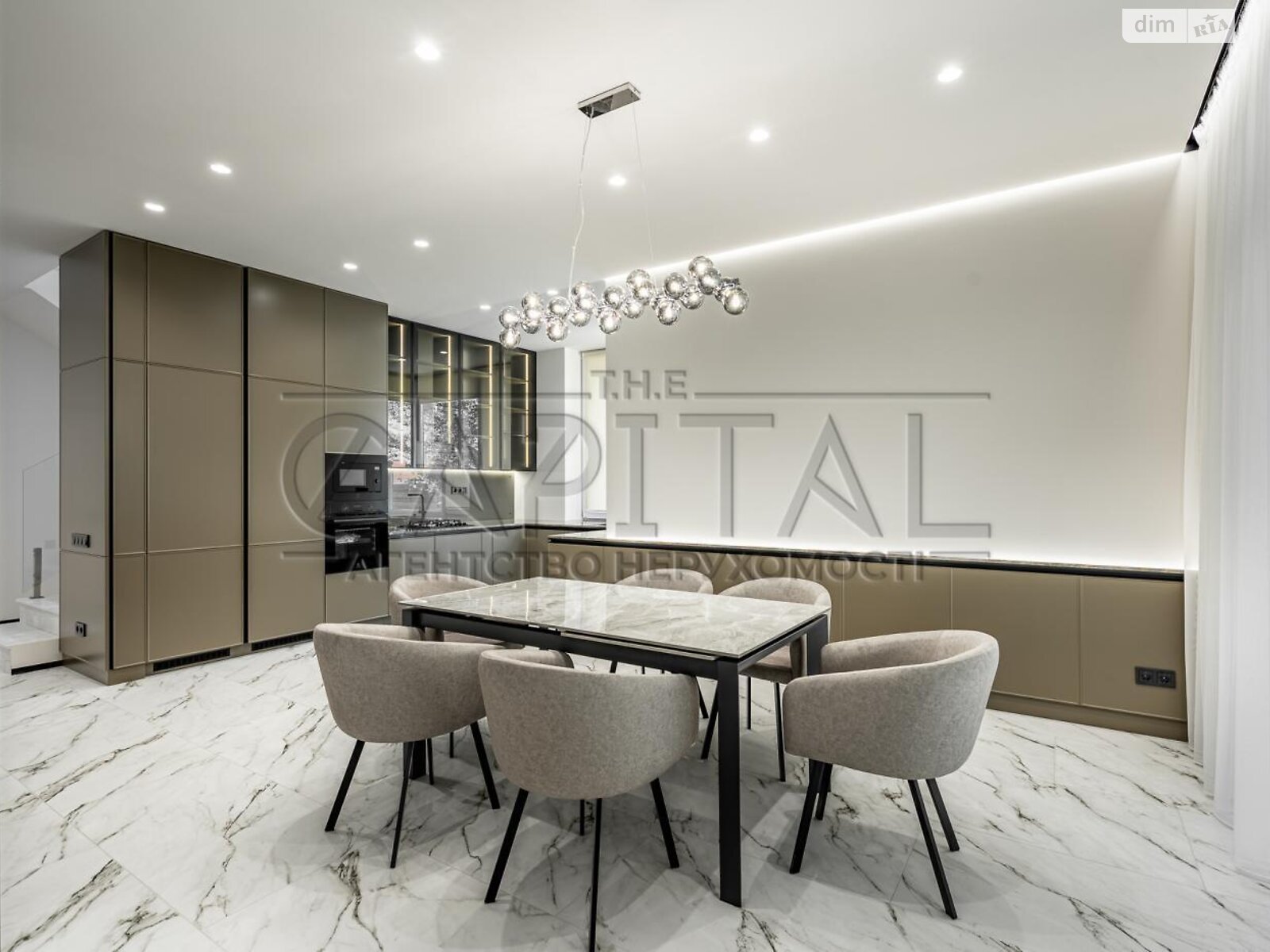 двоповерховий будинок з верандою, 250 кв. м, кирпич. Продаж у Горі фото 1