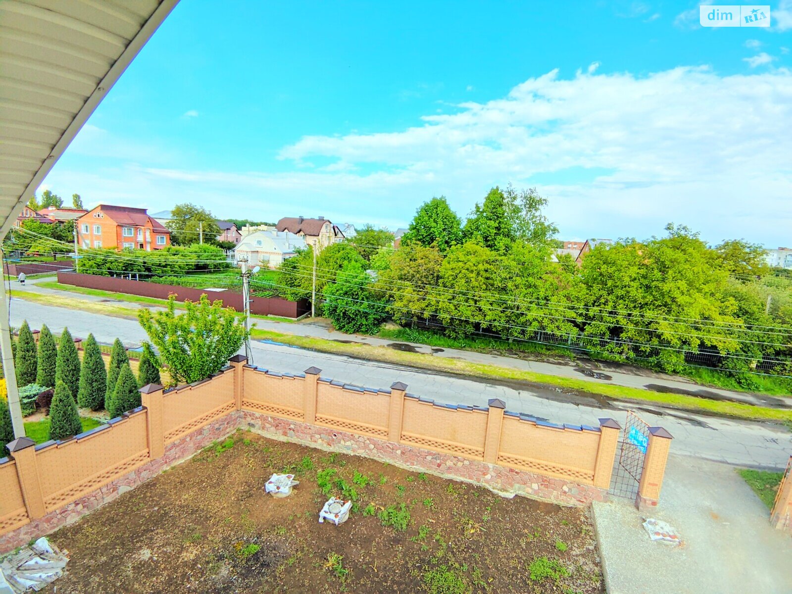 двоповерховий будинок, 670 кв. м, цегла. Продаж у Горбанівці фото 1 двоповерховий будинок, 670 кв. м, цегла. Продаж у Горбанівці фото 1