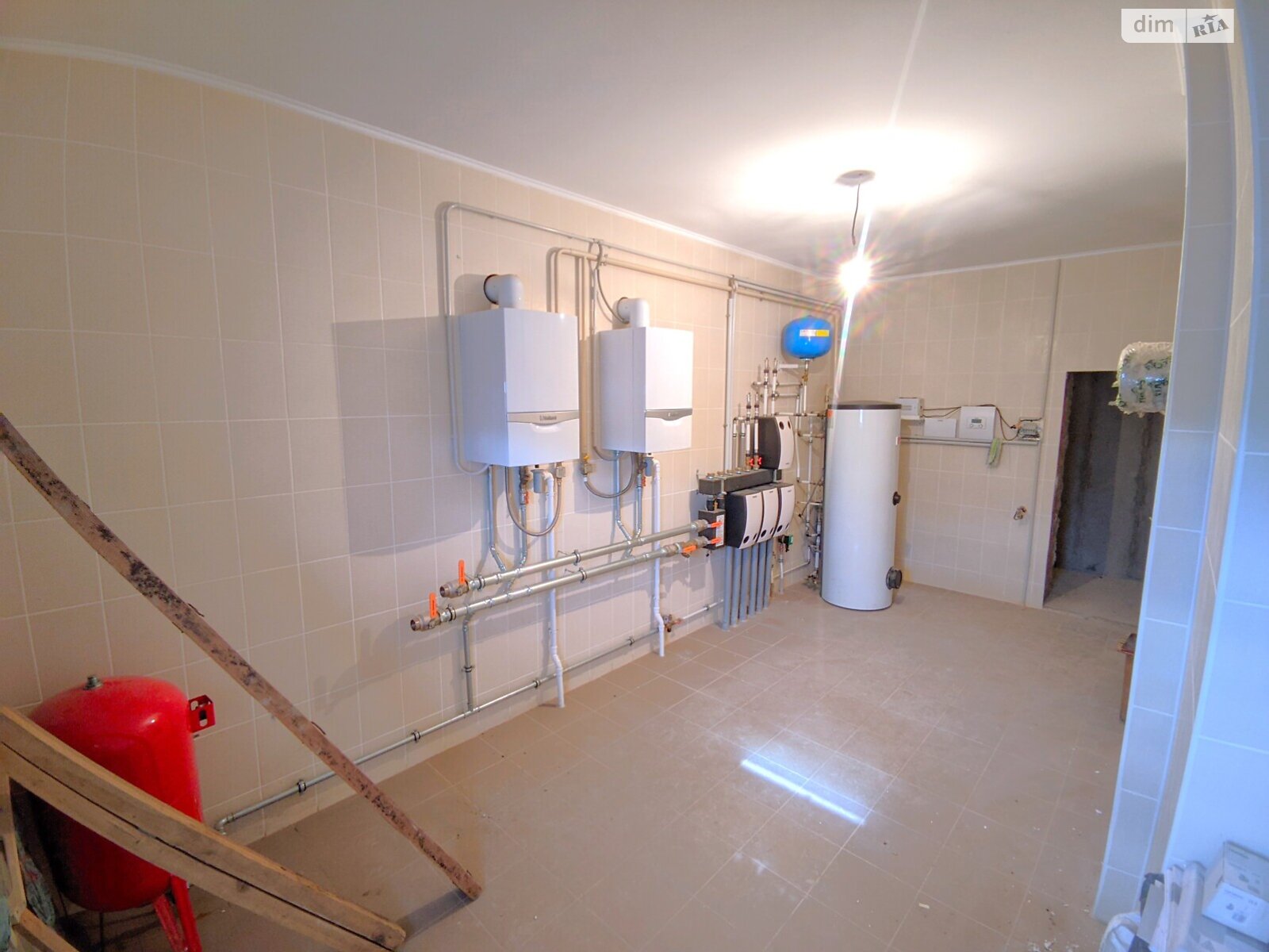 двоповерховий будинок, 670 кв. м, цегла. Продаж у Горбанівці фото 1 двоповерховий будинок, 670 кв. м, цегла. Продаж у Горбанівці фото 1