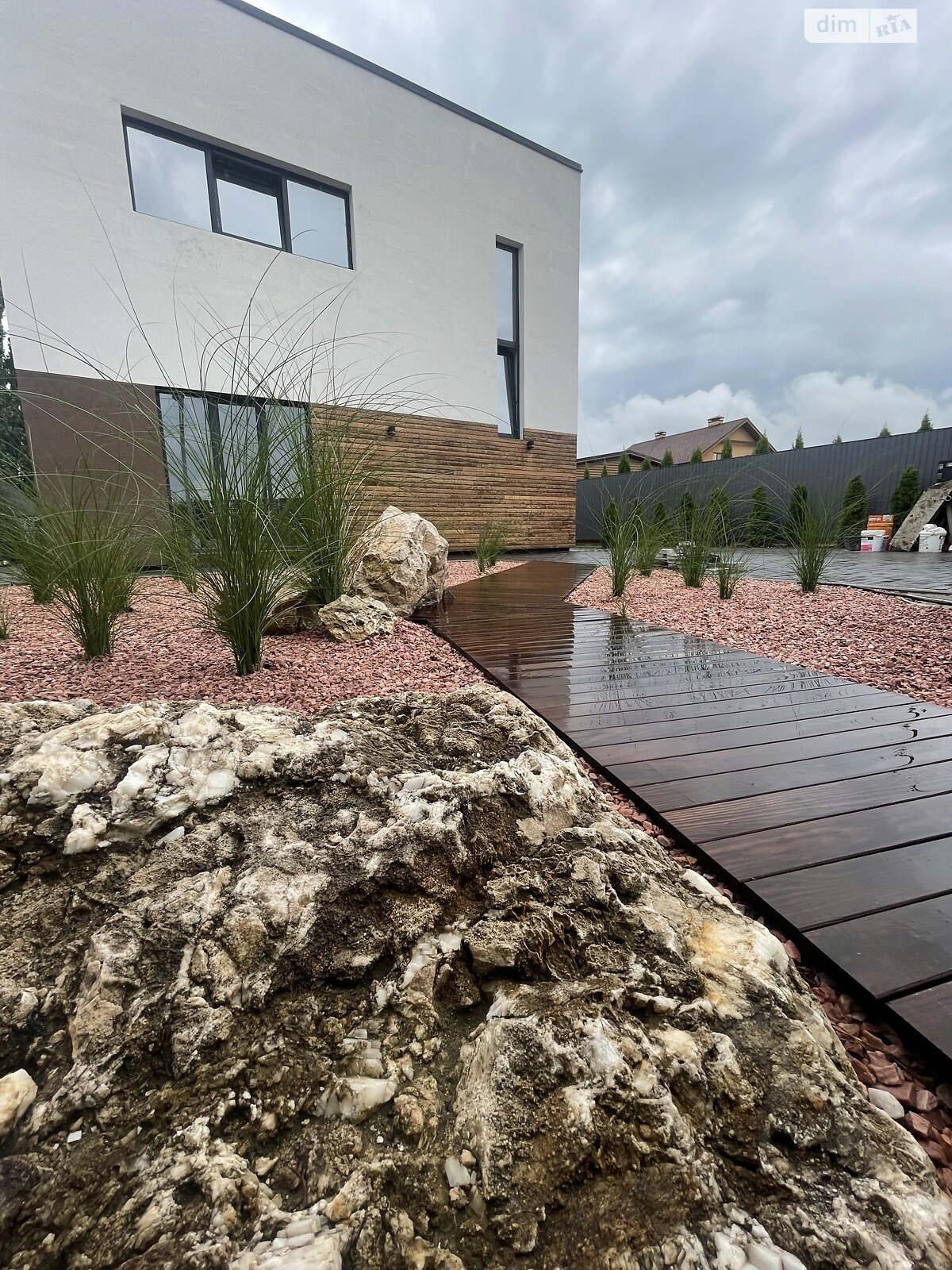 двухэтажный дом с гаражом, 143 кв. м, кирпич. Продажа в Горбаневке фото 1