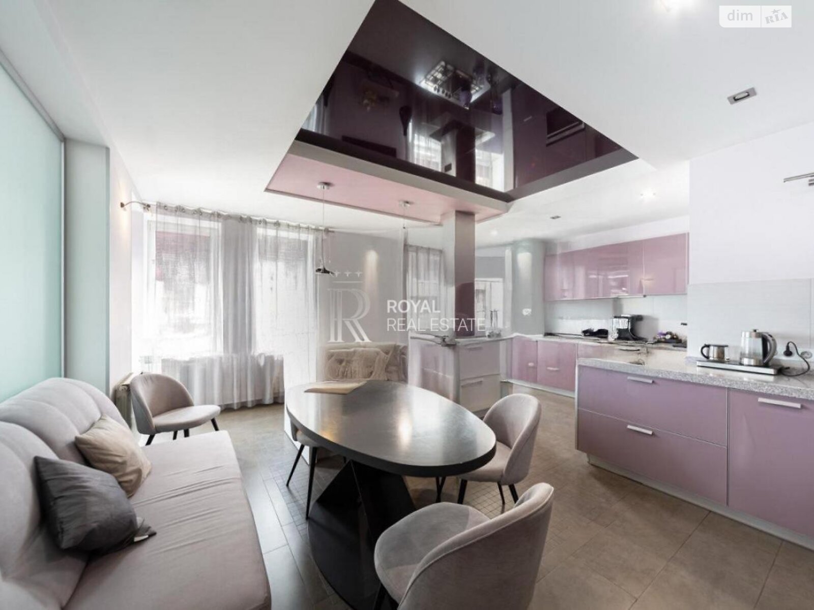 триповерховий будинок, 932.3 кв. м, цегла. Продаж у Горбовичах фото 1 триповерховий будинок, 932.3 кв. м, цегла. Продаж у Горбовичах фото 1