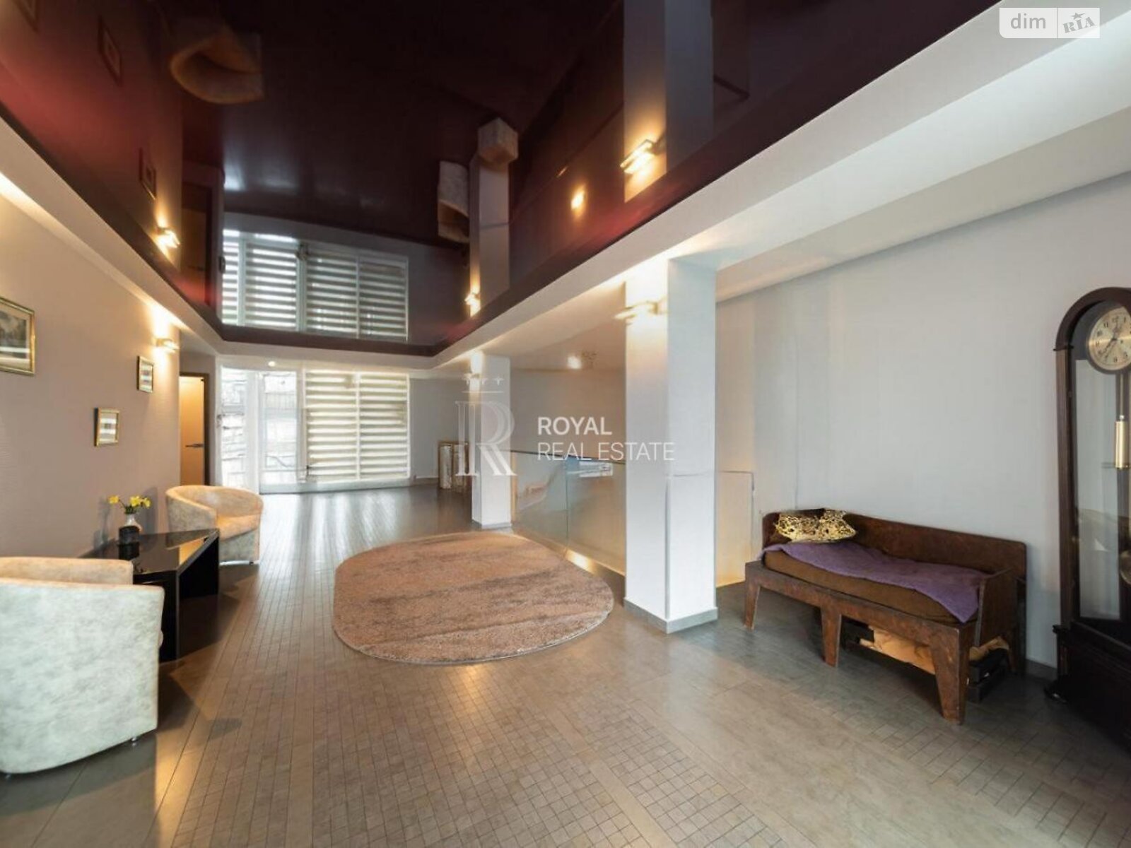 триповерховий будинок, 932.3 кв. м, цегла. Продаж у Горбовичах фото 1 триповерховий будинок, 932.3 кв. м, цегла. Продаж у Горбовичах фото 1