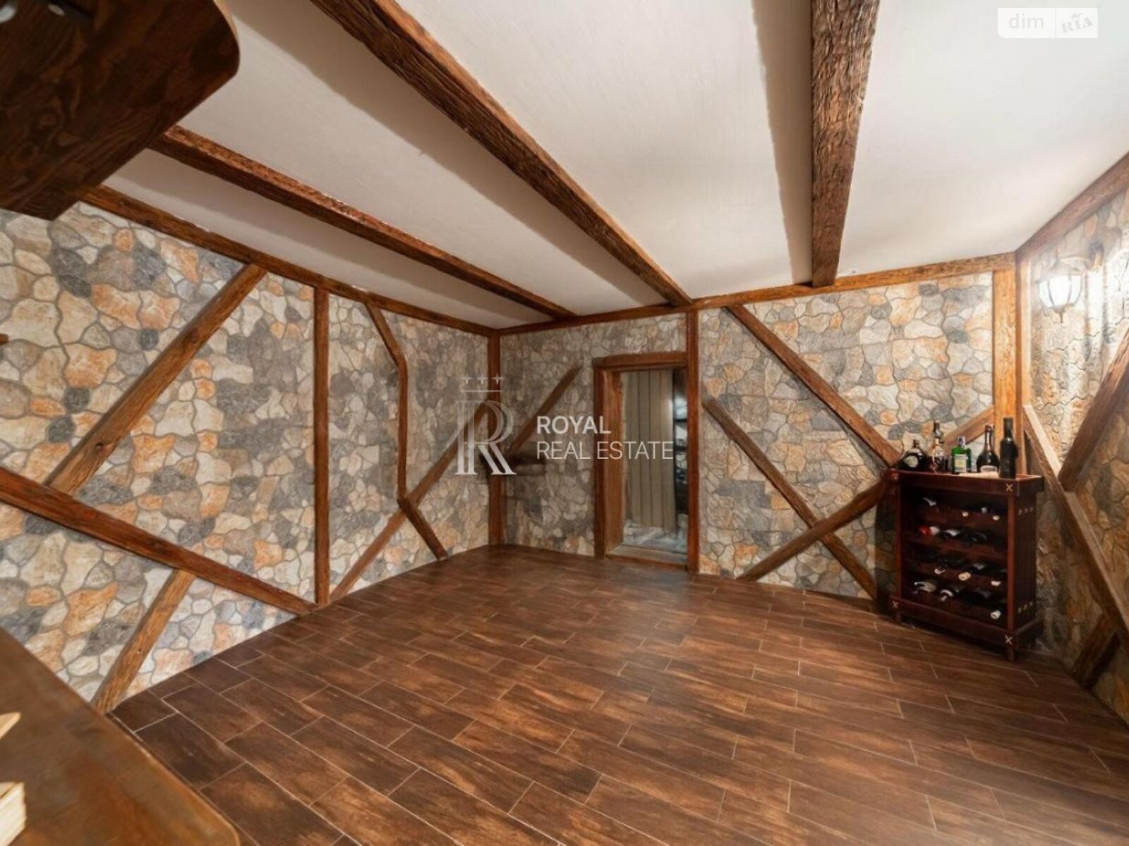 триповерховий будинок, 932.3 кв. м, цегла. Продаж у Горбовичах фото 1 триповерховий будинок, 932.3 кв. м, цегла. Продаж у Горбовичах фото 1