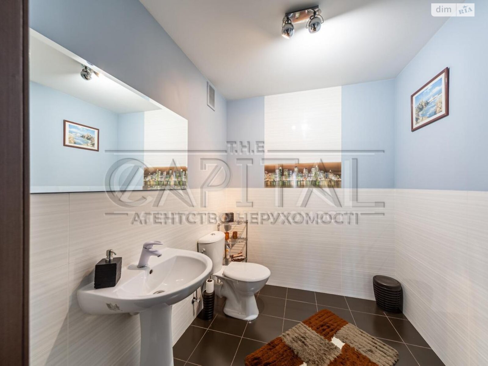 трехэтажный дом беседка, 1000 кв. м, кирпич. Продажа в Горбовичах фото 1 трехэтажный дом беседка, 1000 кв. м, кирпич. Продажа в Горбовичах фото 1