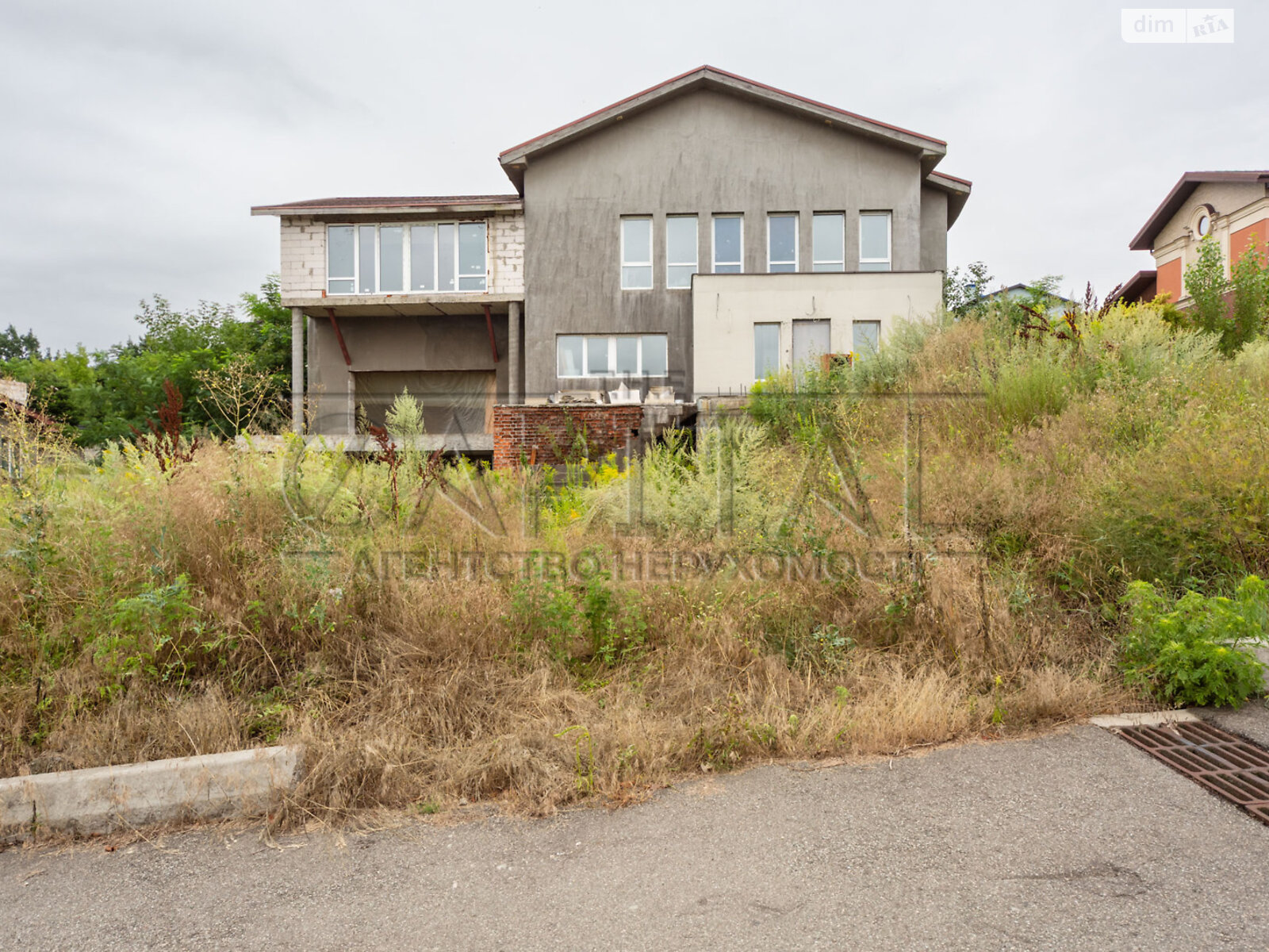 двухэтажный дом с верандой, 363.3 кв. м, кирпич. Продажа в Горбовичах фото 1 двухэтажный дом с верандой, 363.3 кв. м, кирпич. Продажа в Горбовичах фото 1