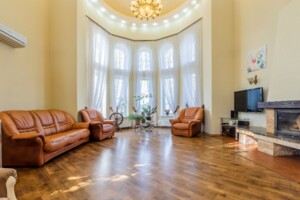 двухэтажный дом с ремонтом, 262 кв. м, кирпич. Продажа в Горбовичах фото 2