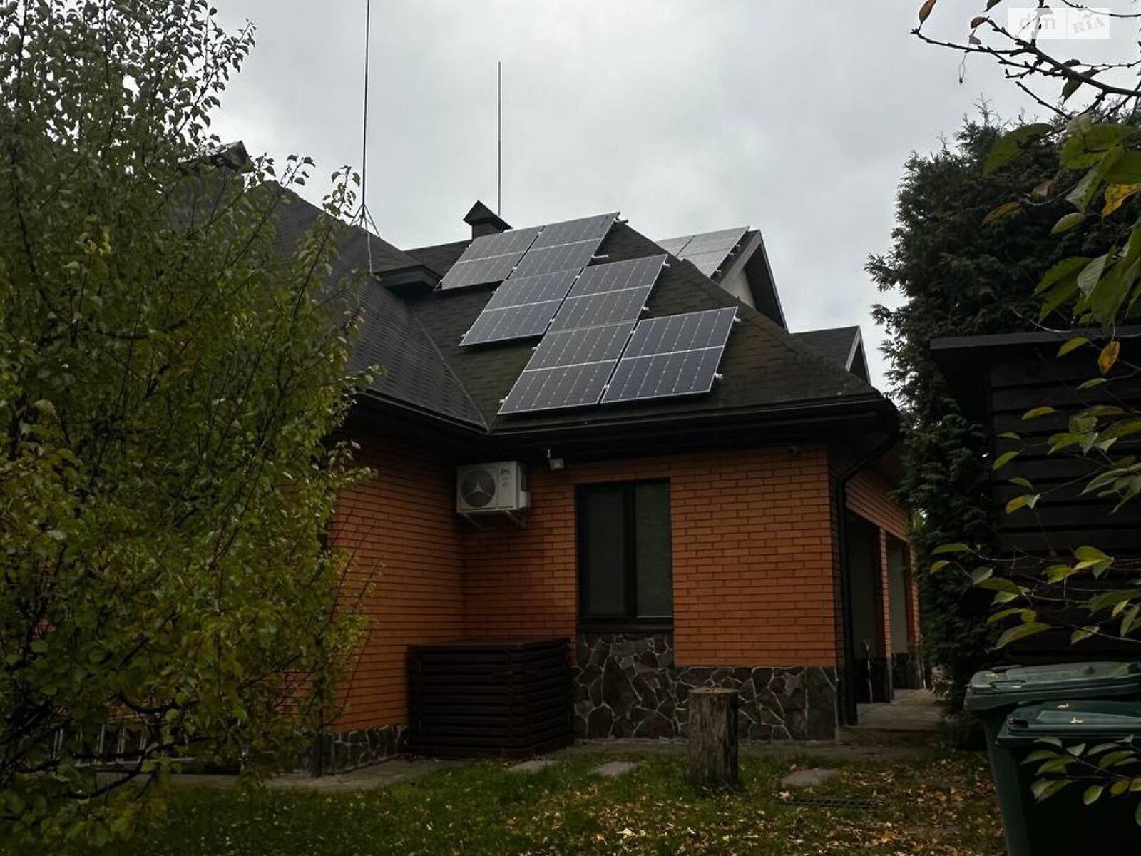 двухэтажный дом с гаражом, 320 кв. м, кирпич. Продажа в Горбовичах фото 1 двухэтажный дом с гаражом, 320 кв. м, кирпич. Продажа в Горбовичах фото 1