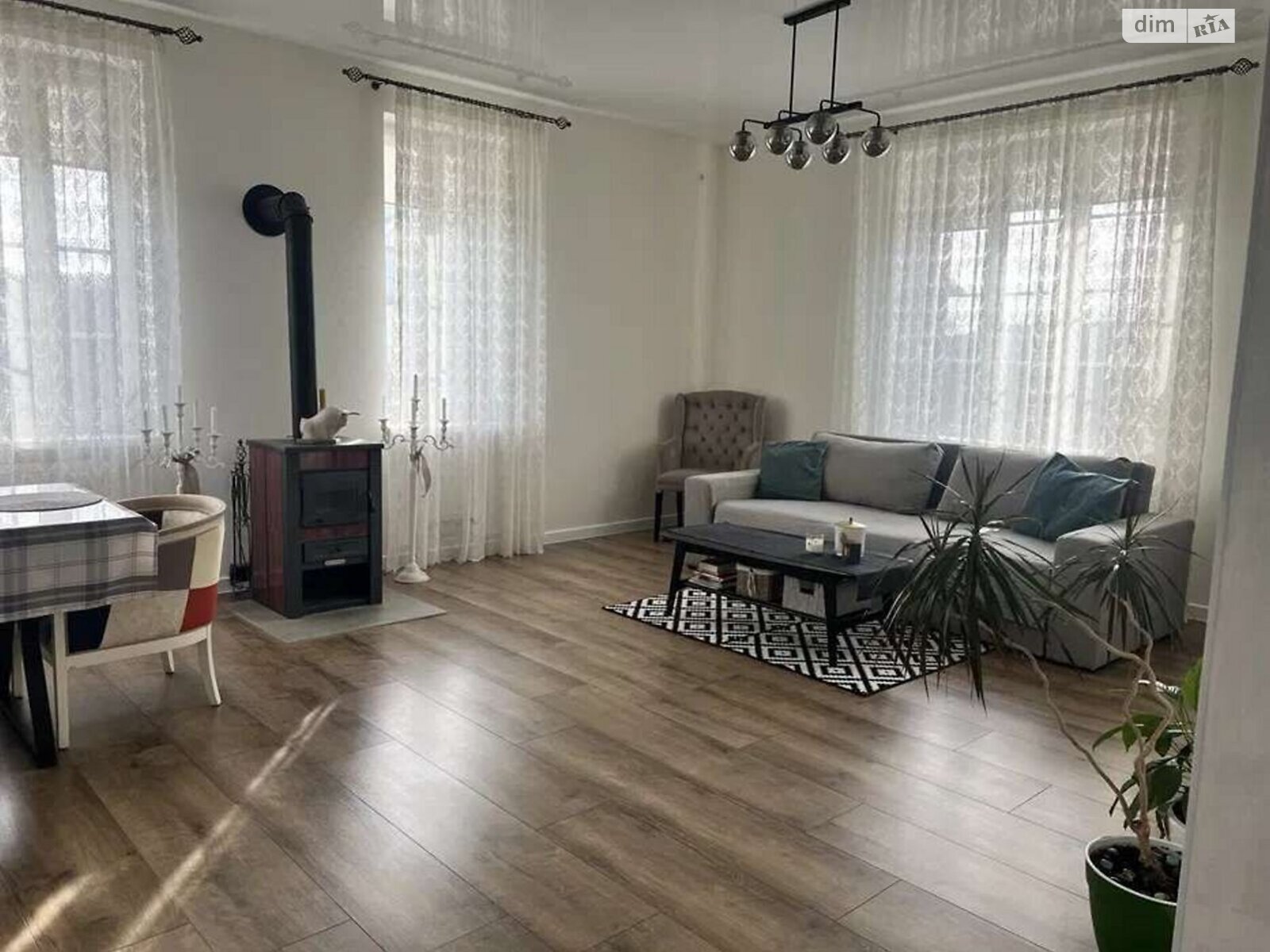 двоповерховий будинок з опаленням, 210 кв. м, цегла. Продаж у Горбовичах фото 1 двоповерховий будинок з опаленням, 210 кв. м, цегла. Продаж у Горбовичах фото 1