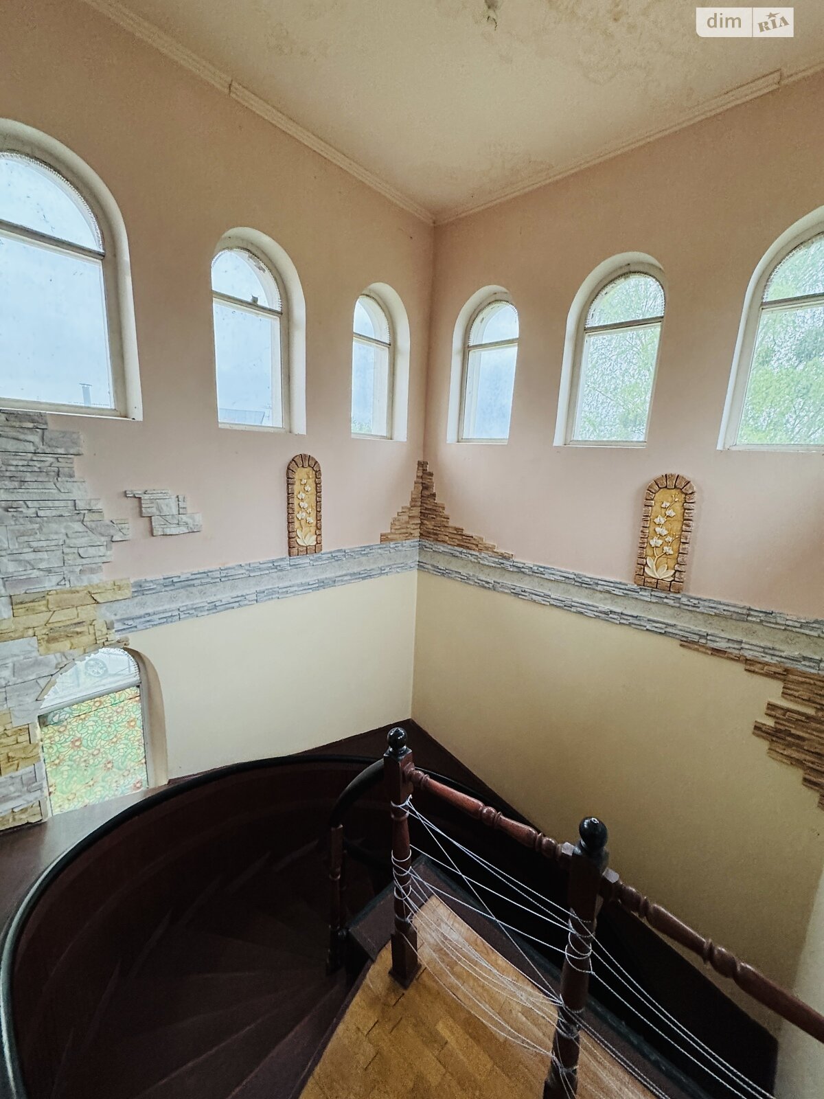 триповерховий будинок з балконом, 261 кв. м, цегла. Продаж у Горбовичах фото 1 триповерховий будинок з балконом, 261 кв. м, цегла. Продаж у Горбовичах фото 1