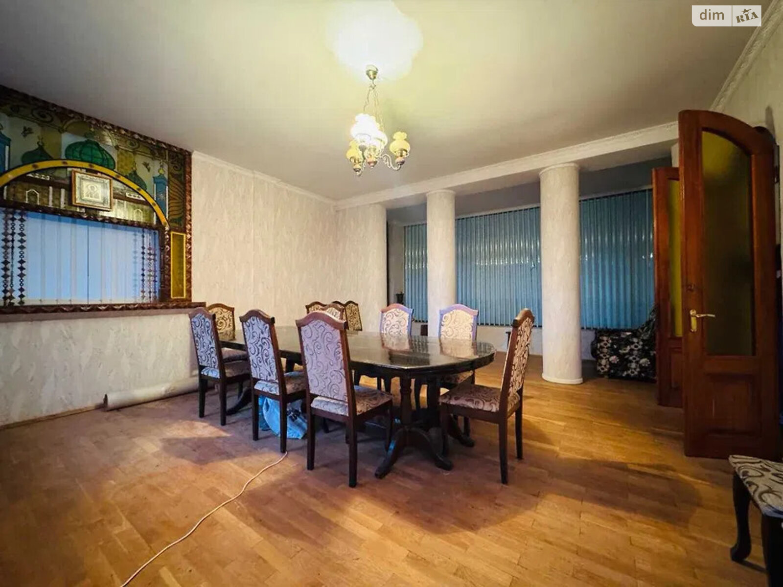 триповерховий будинок з балконом, 261.4 кв. м, цегла. Продаж у Горбовичах фото 1 триповерховий будинок з балконом, 261.4 кв. м, цегла. Продаж у Горбовичах фото 1