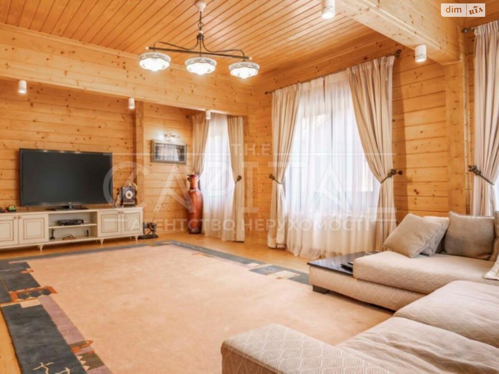 двухэтажный дом веранда, 930 кв. м, кирпич. Продажа в Горбовичах фото 1